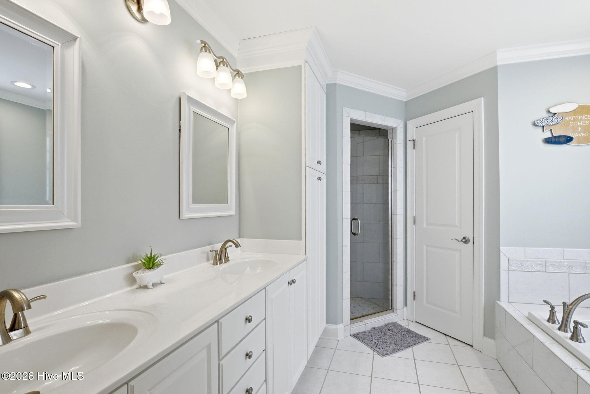 100559880 | Photo 37