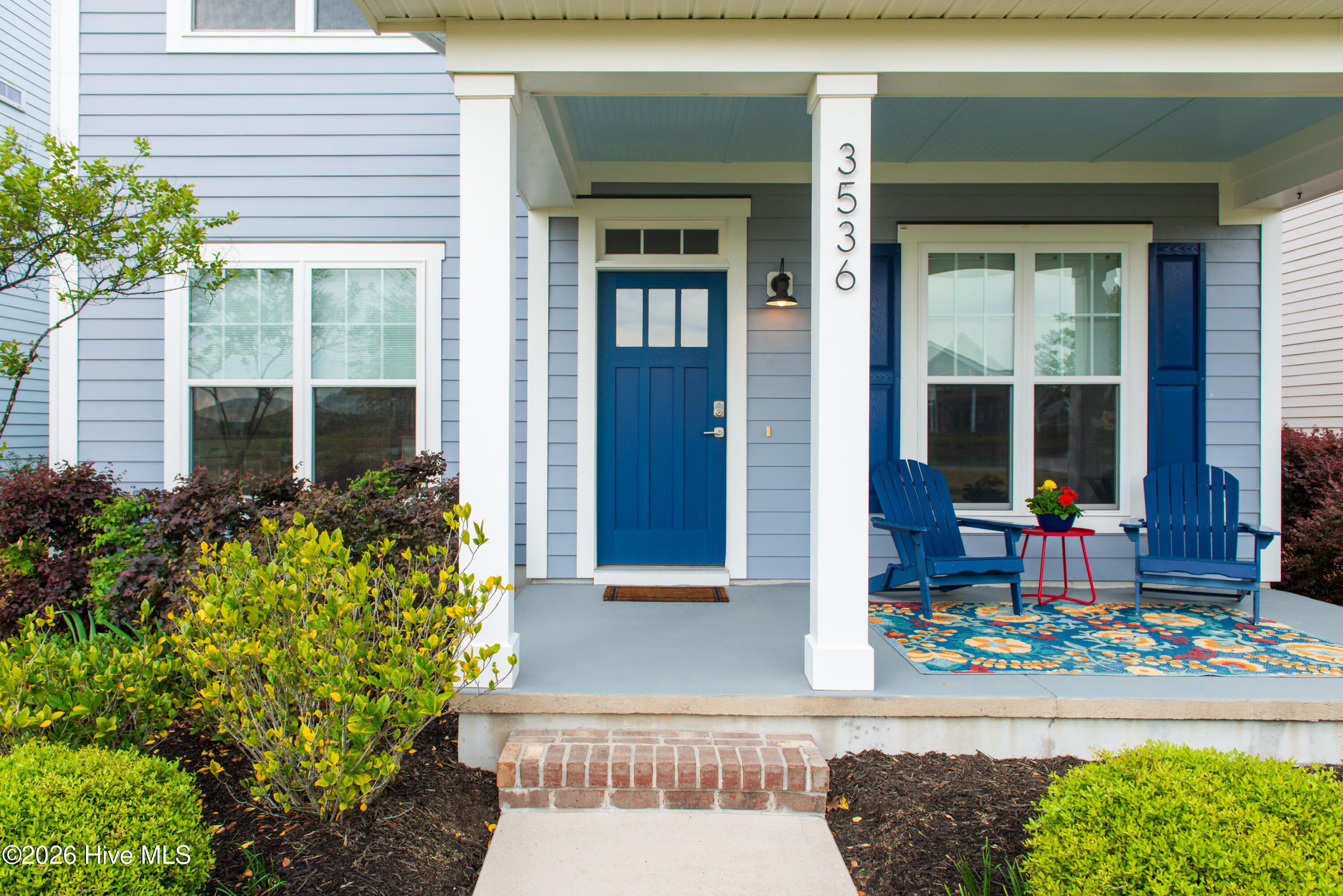 100568036 | Photo 10