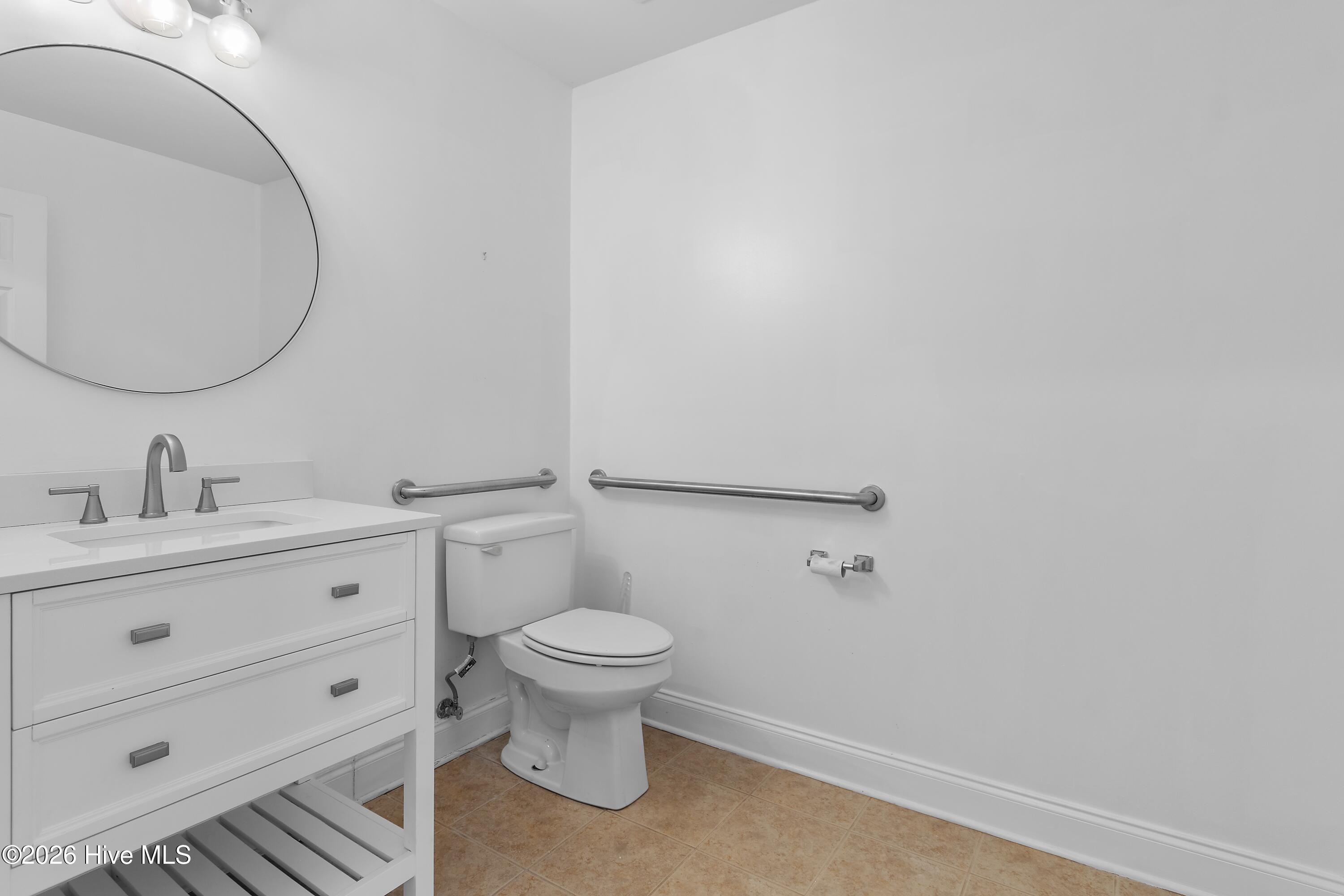 100554235 | Photo 14