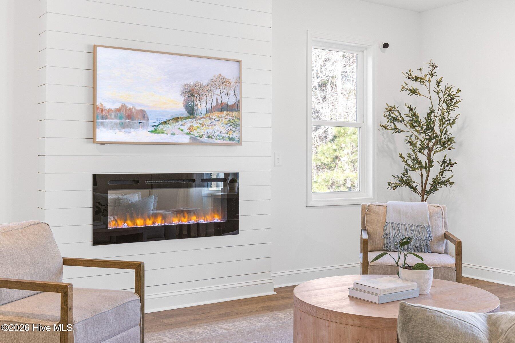 100547333 | Photo 10