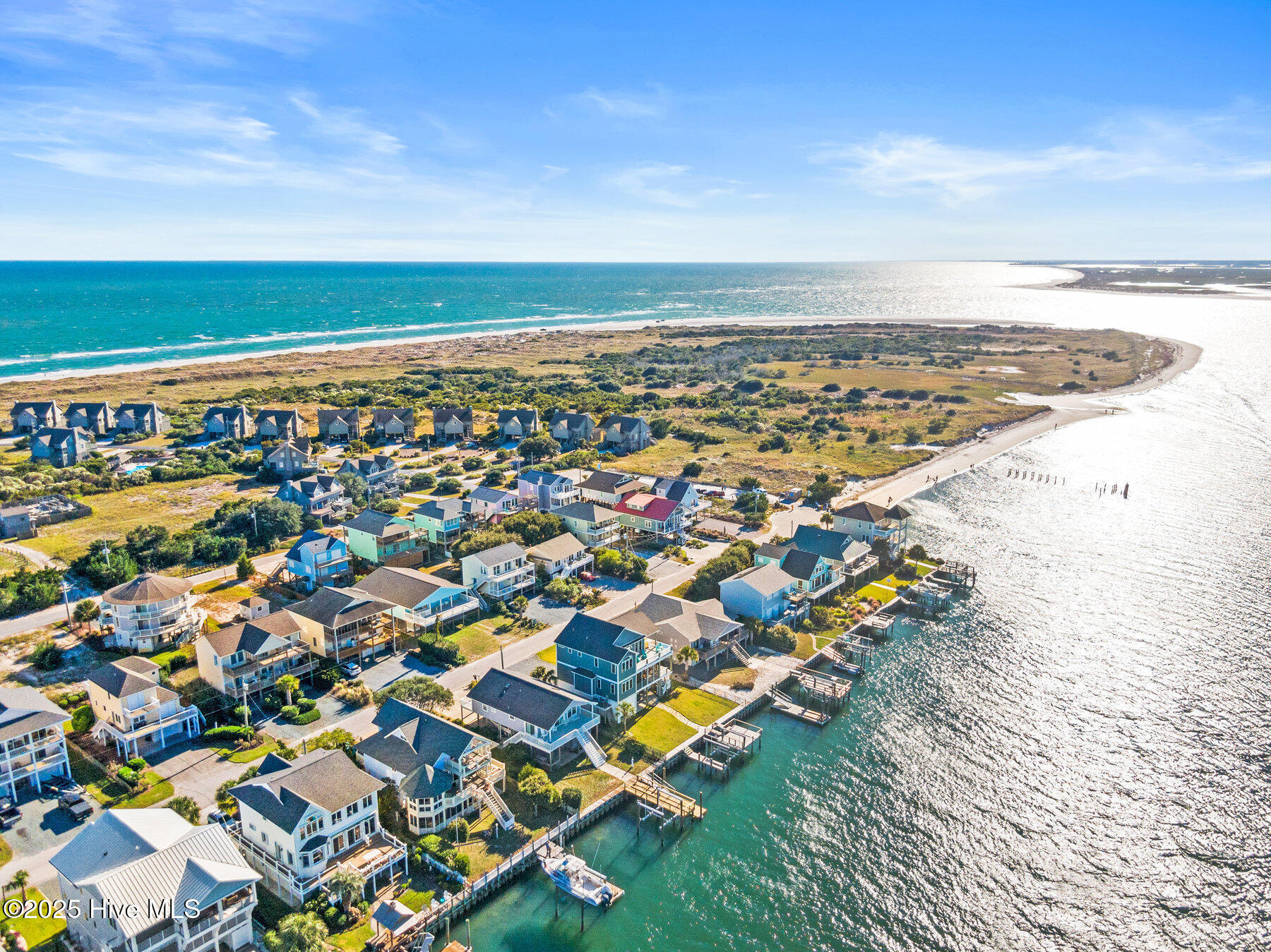 100538043 | Photo 74