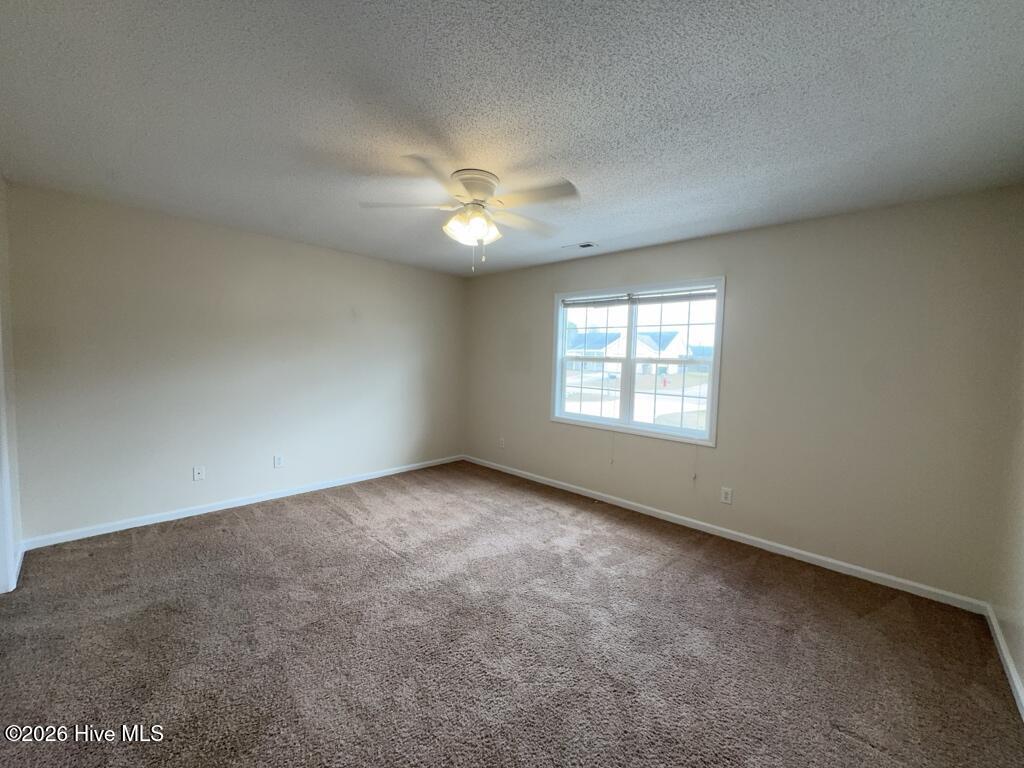 100557725 | Photo 10