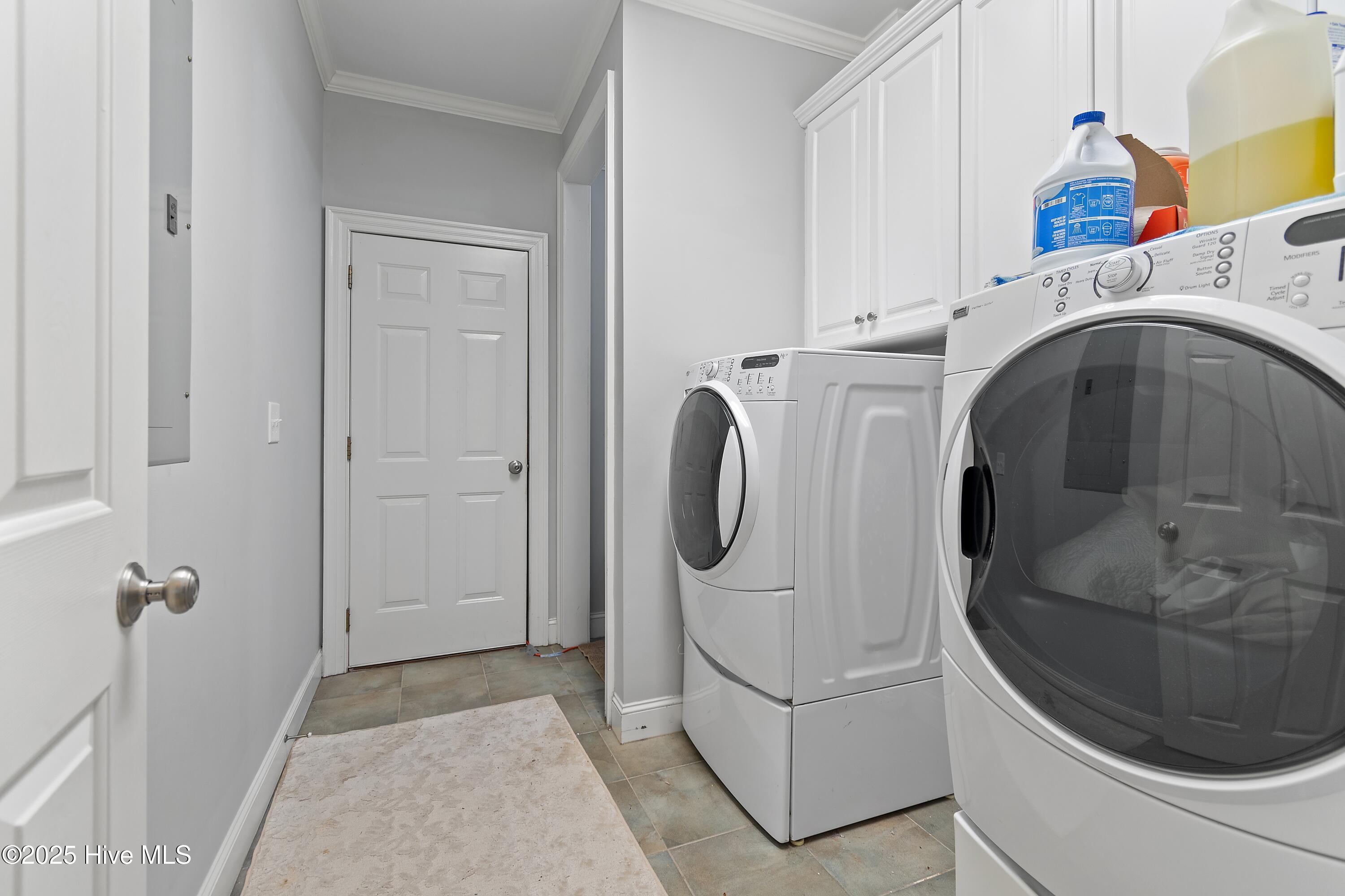 100528627 | Photo 29