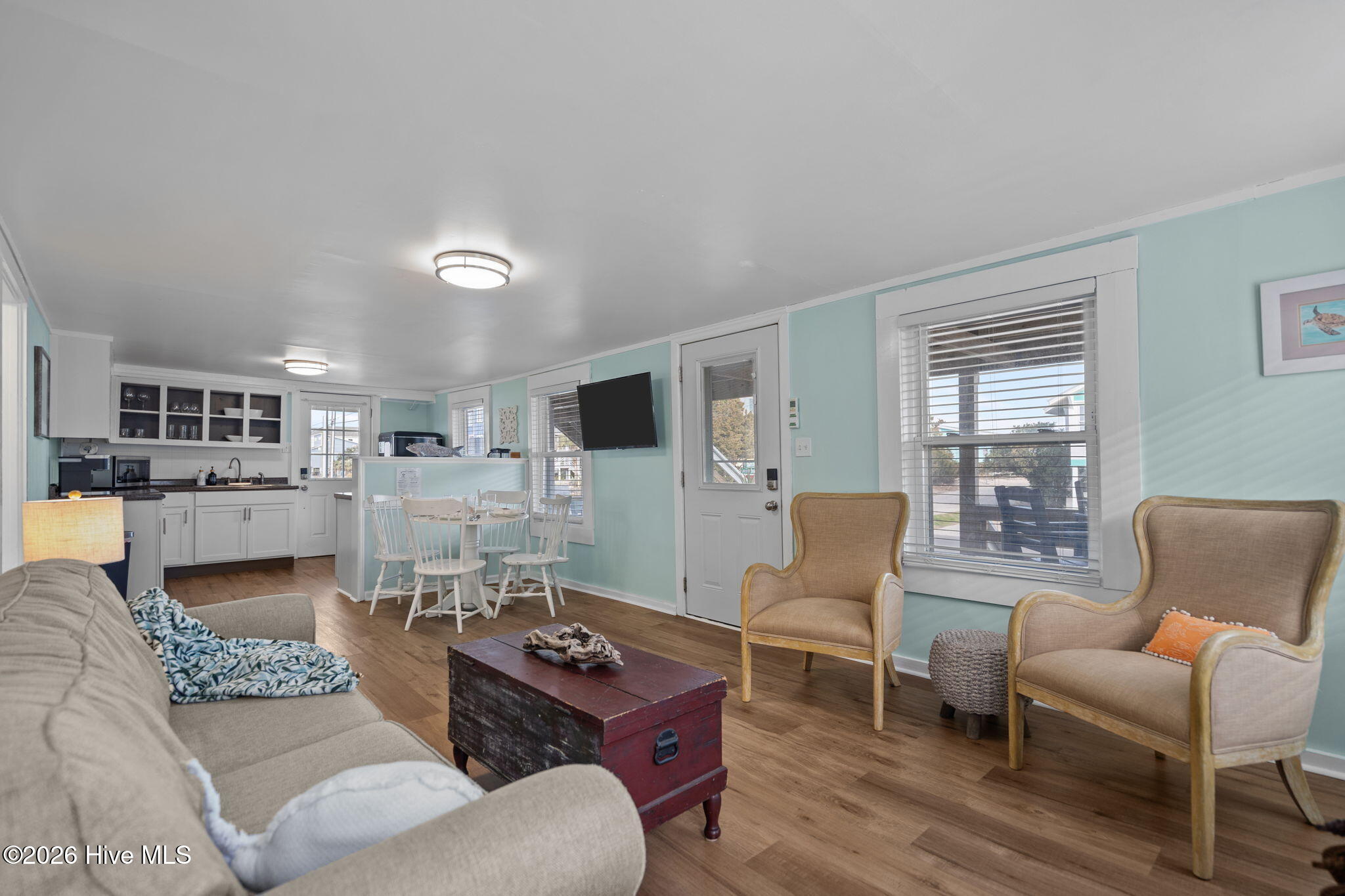 100552359 | Photo 39