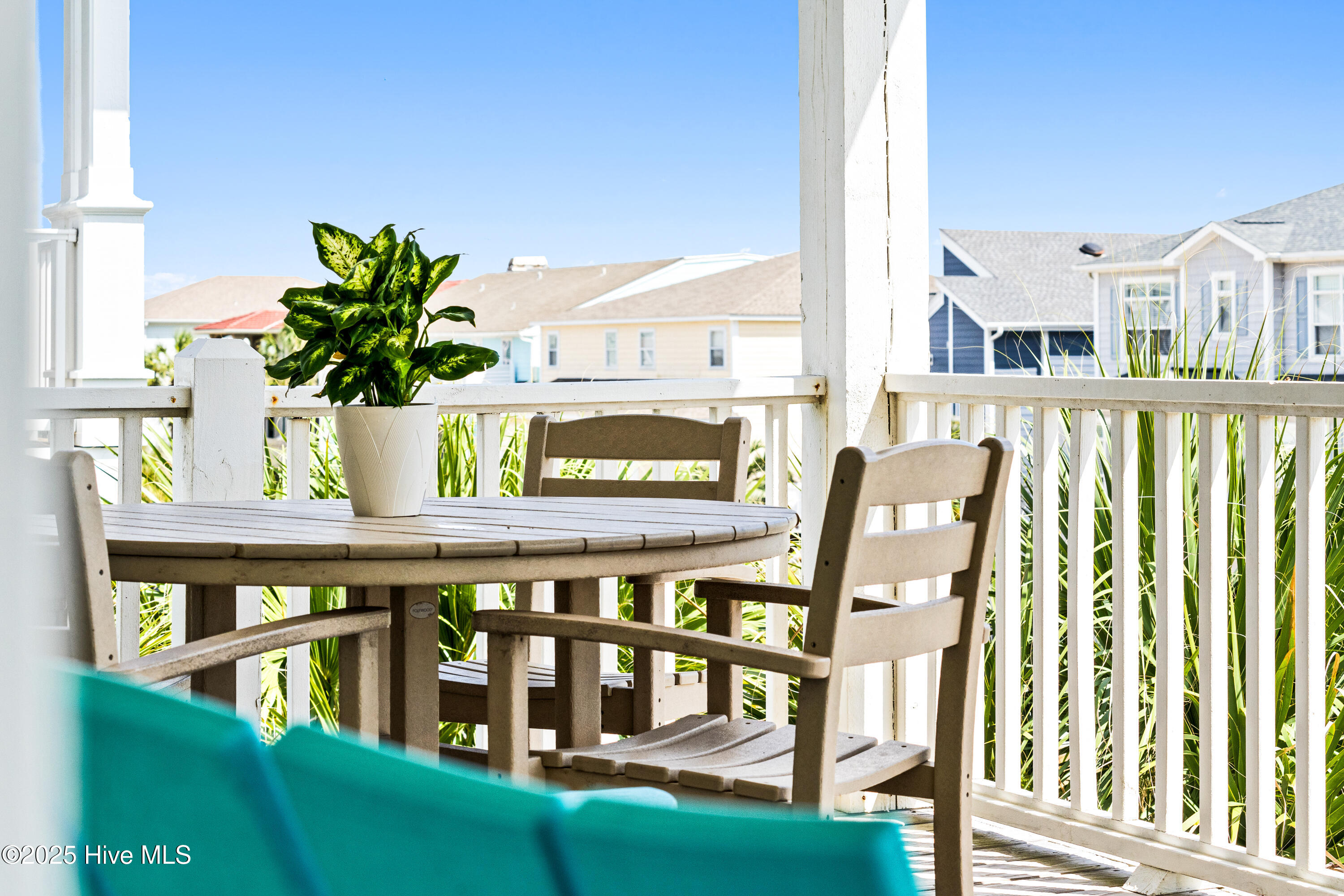 100530608 | Photo 37