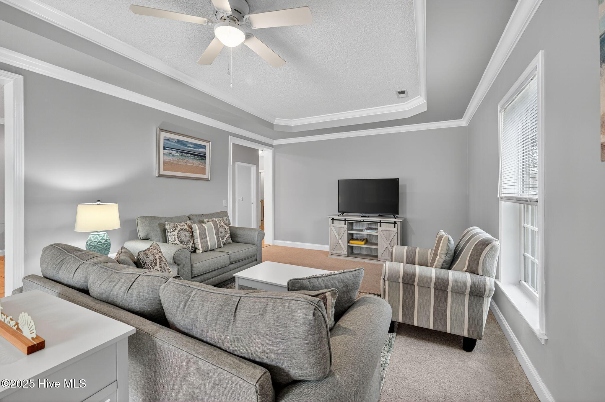 100540046 | Photo 11