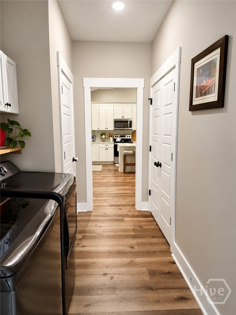 Entrance at Hallway with Laundry 2