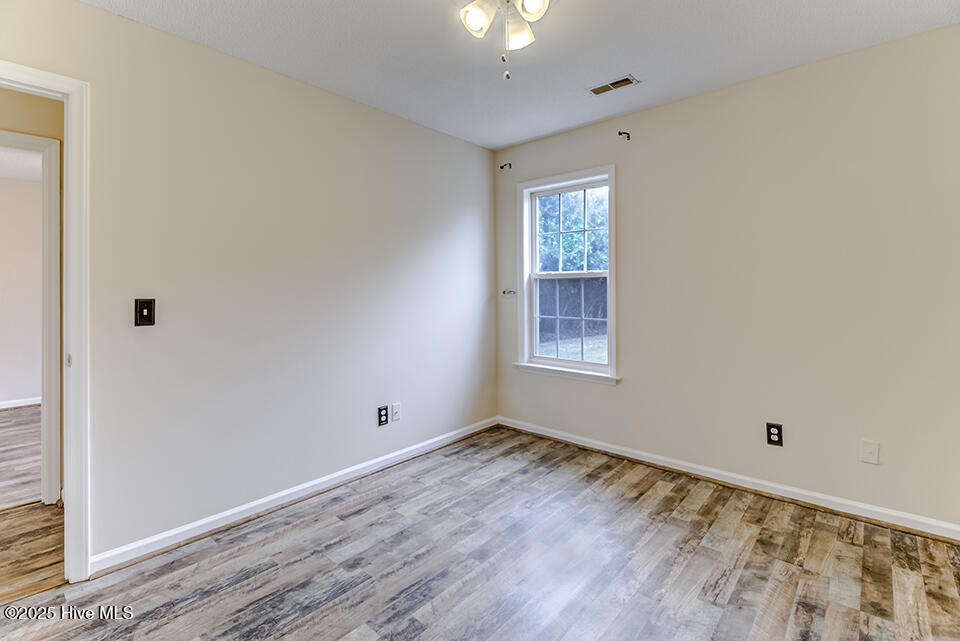 100539152 | Photo 21