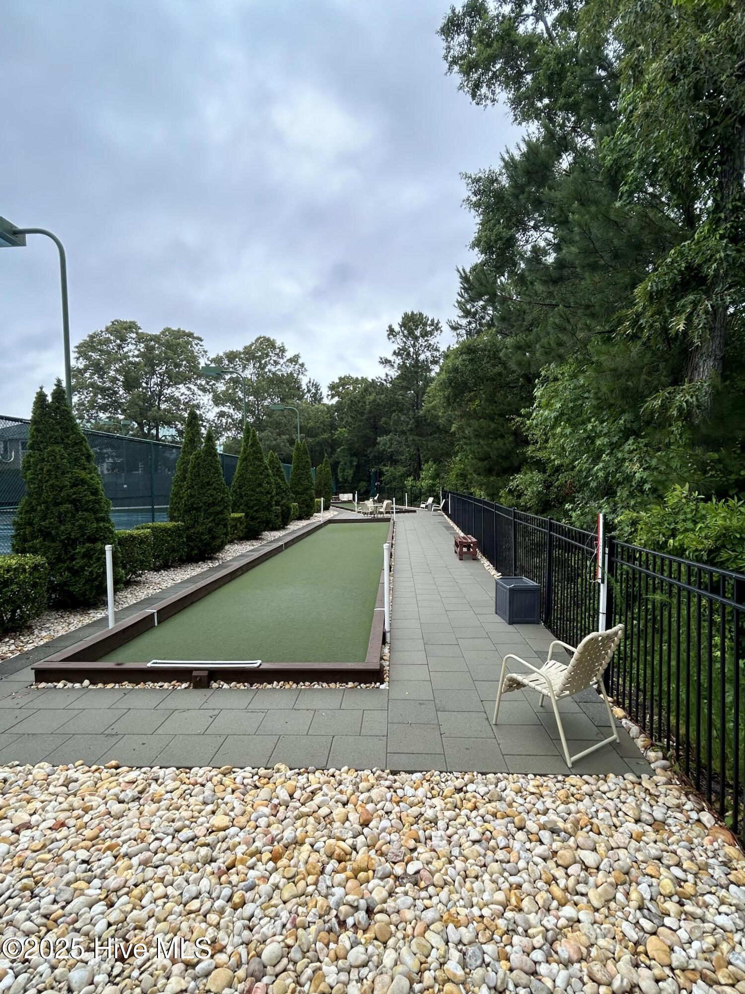 100547364 | Photo 16