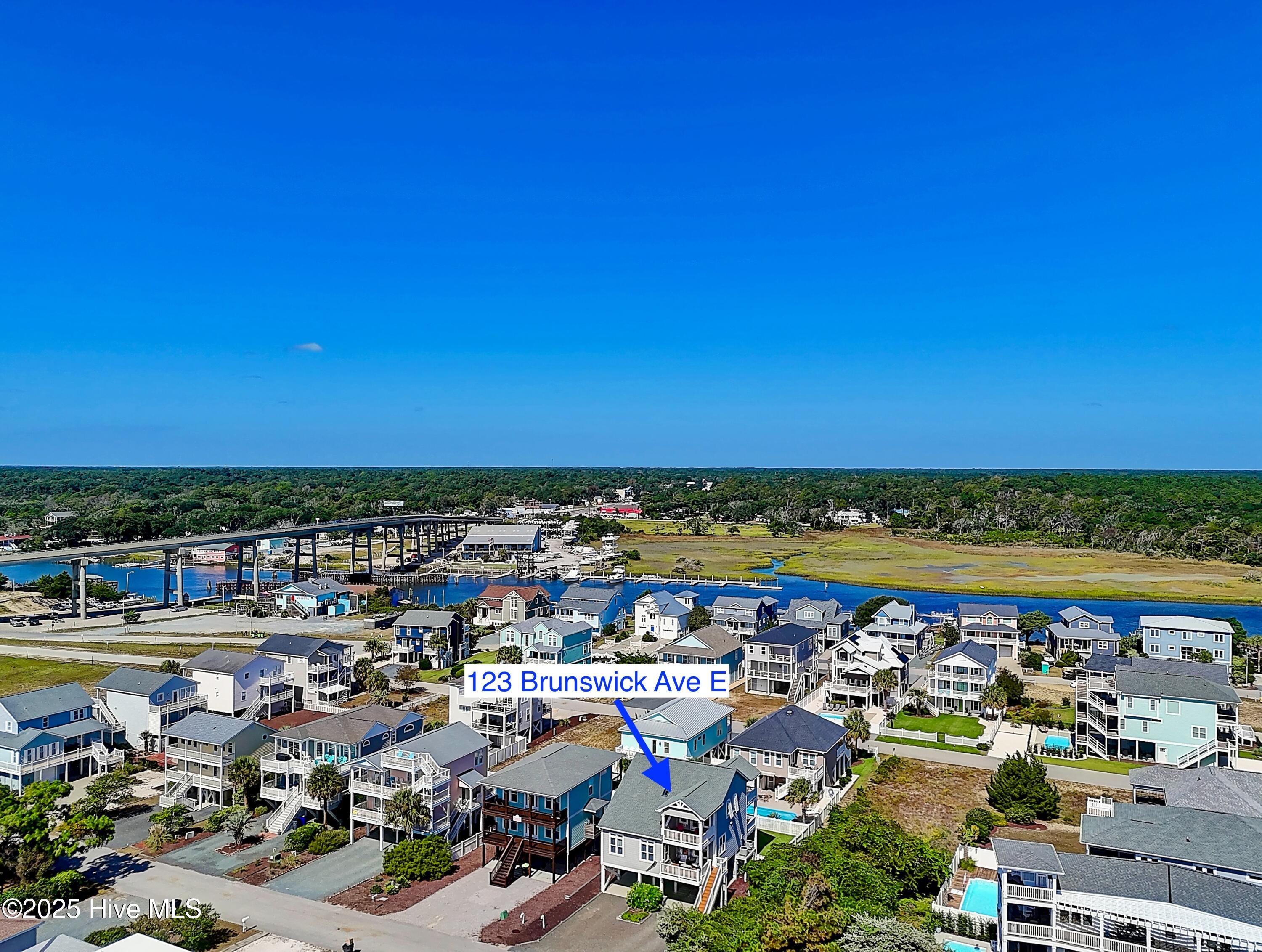 100534441 | Photo 49