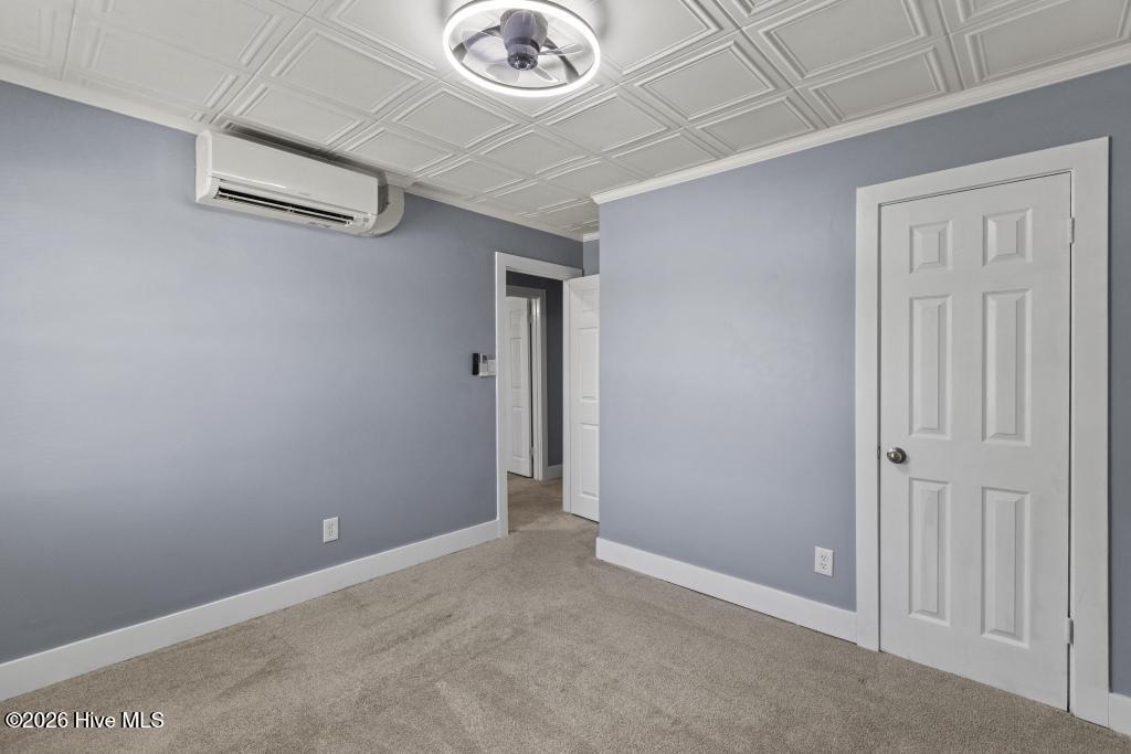 211 Warren Court,Jacksonville