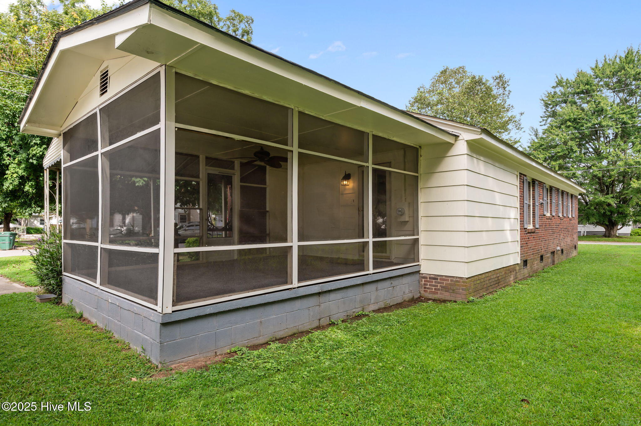 19-web-or-mls-LHV_5197