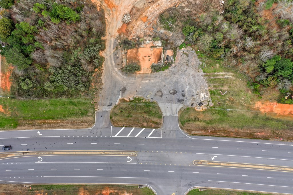 1001 N BY Pass, Washington, GA, 30673