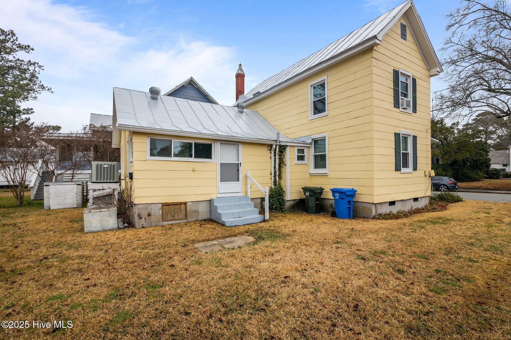 503 Hodges Street,Oriental