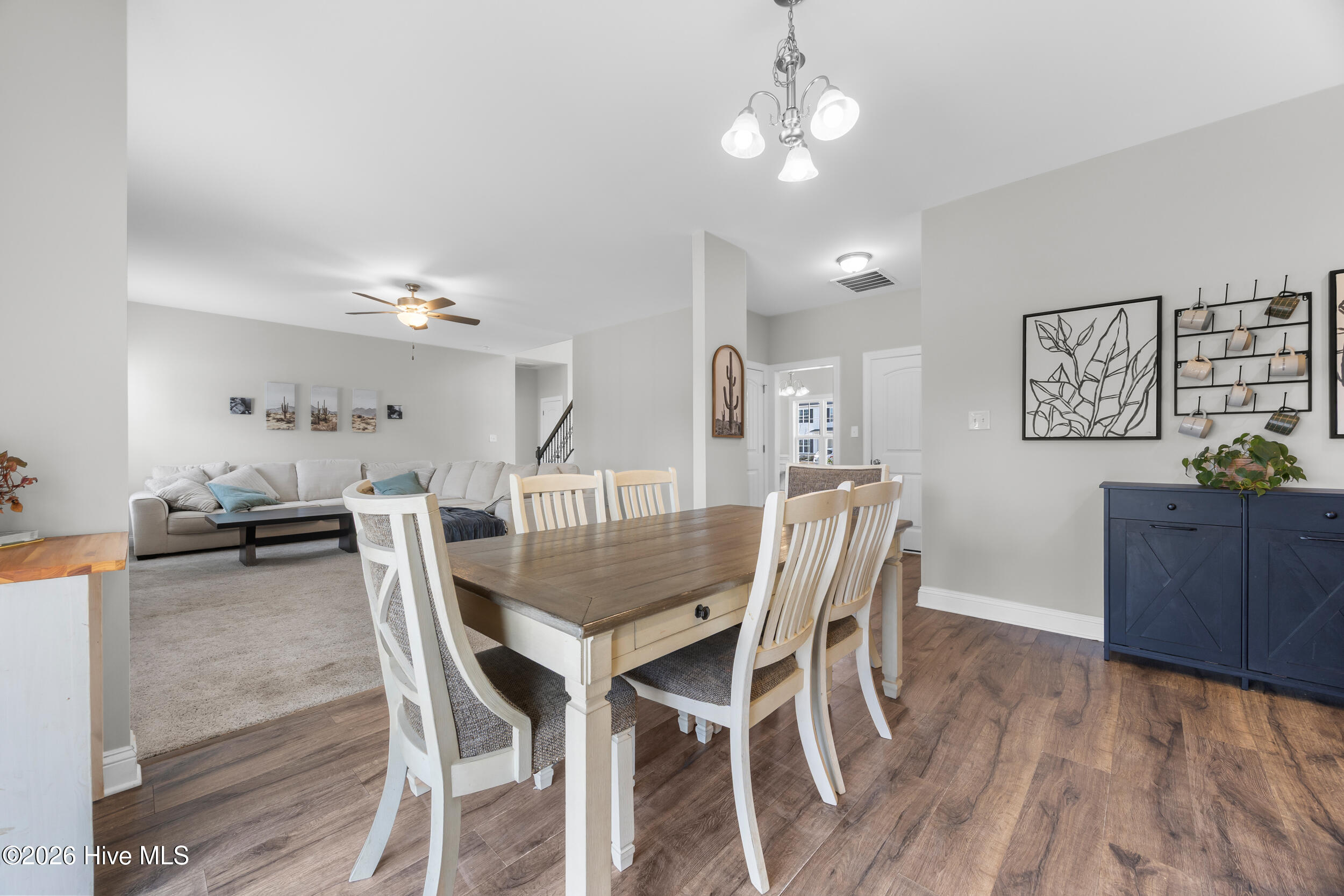 100559002 | Photo 21