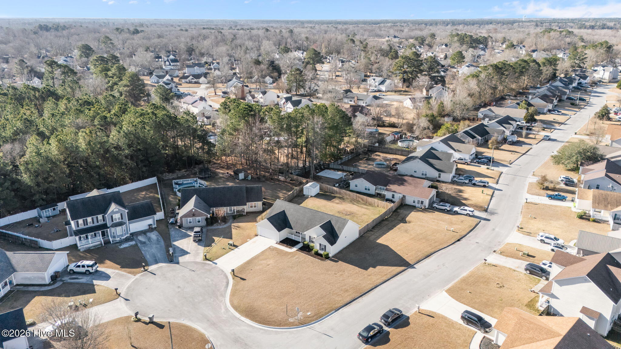 100549843 | Photo 47