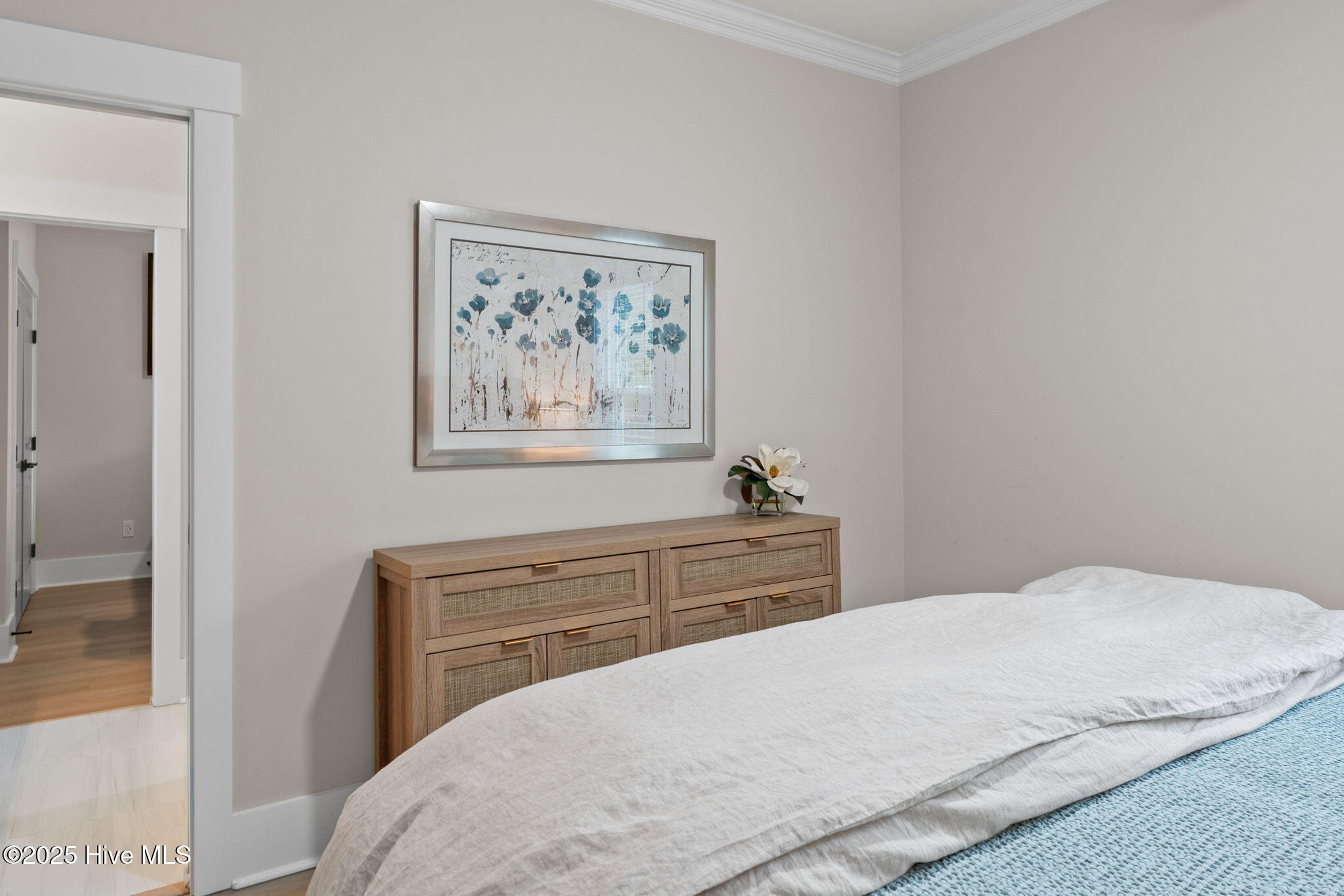 100559638 | Photo 51