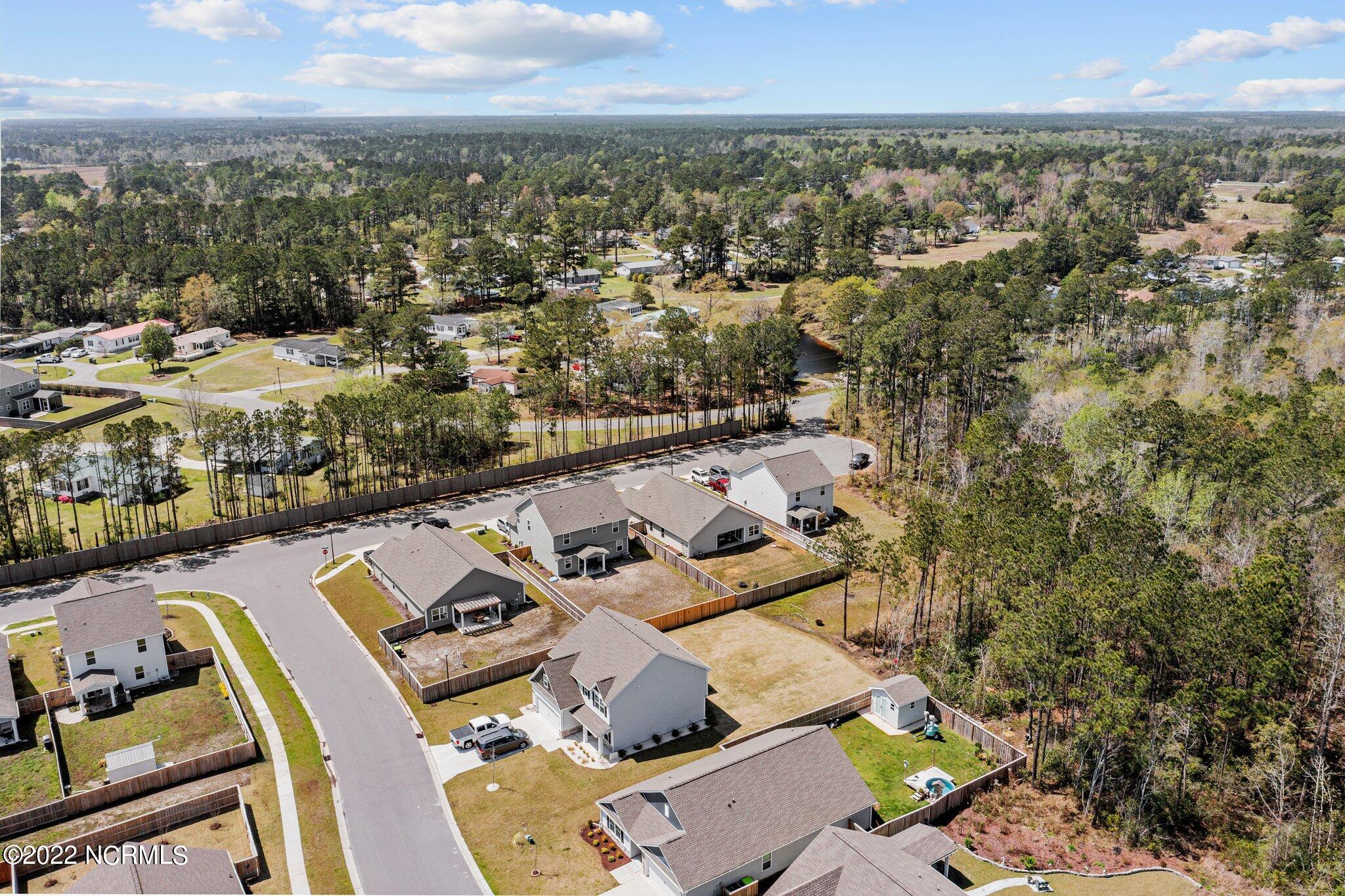 100560582 | Photo 34