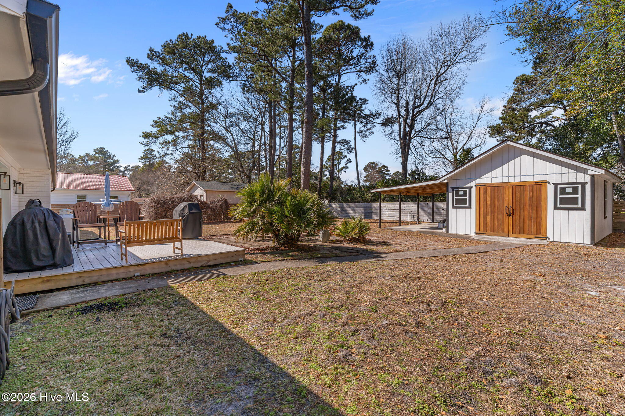 100552311 | Photo 38