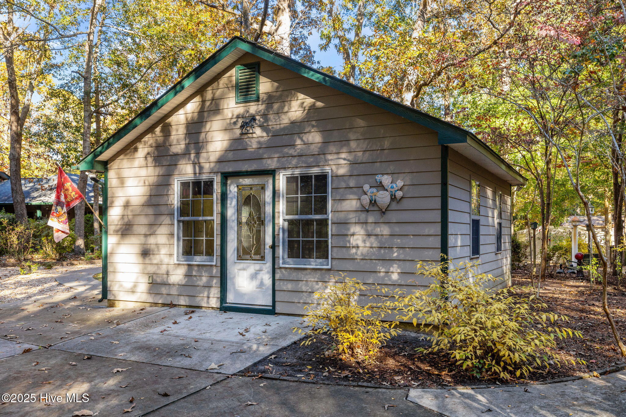 100540758 | Photo 39