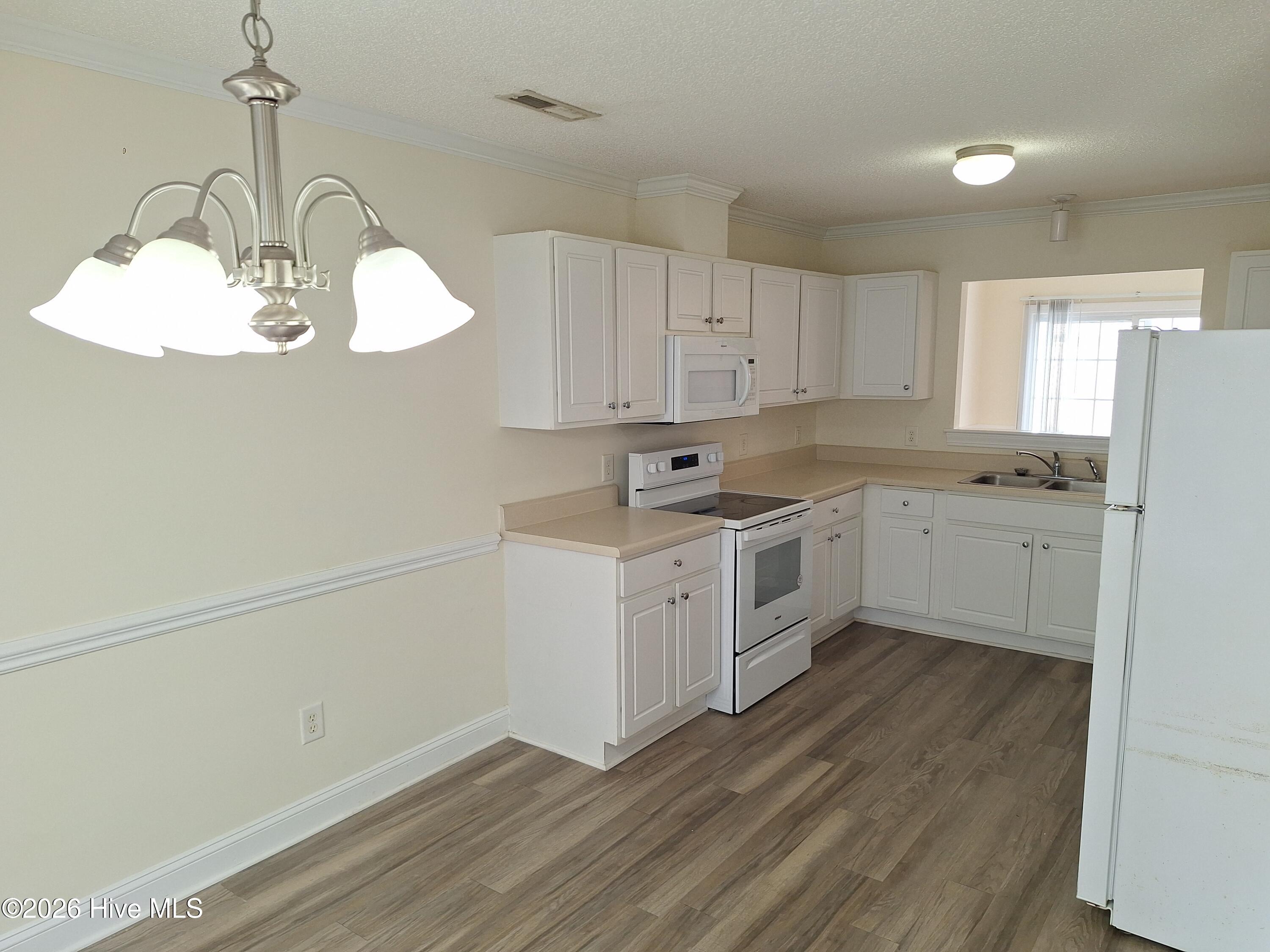 Homes for sale in Winterville, NC | 4160 Dudleys Grant Dr #D, Winterville, NC 28590 | MLS# 100572851