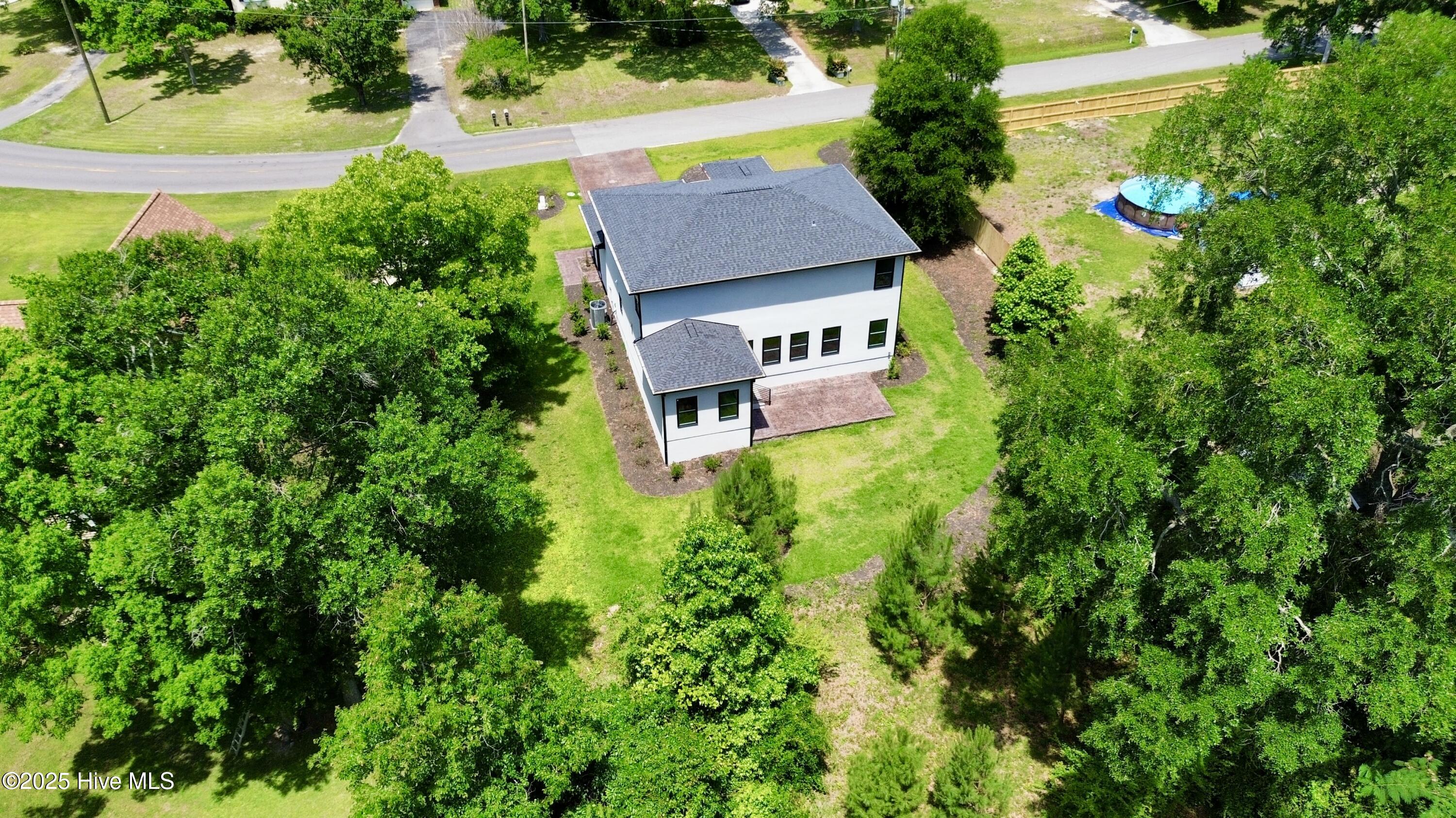 100508502 | Photo 86