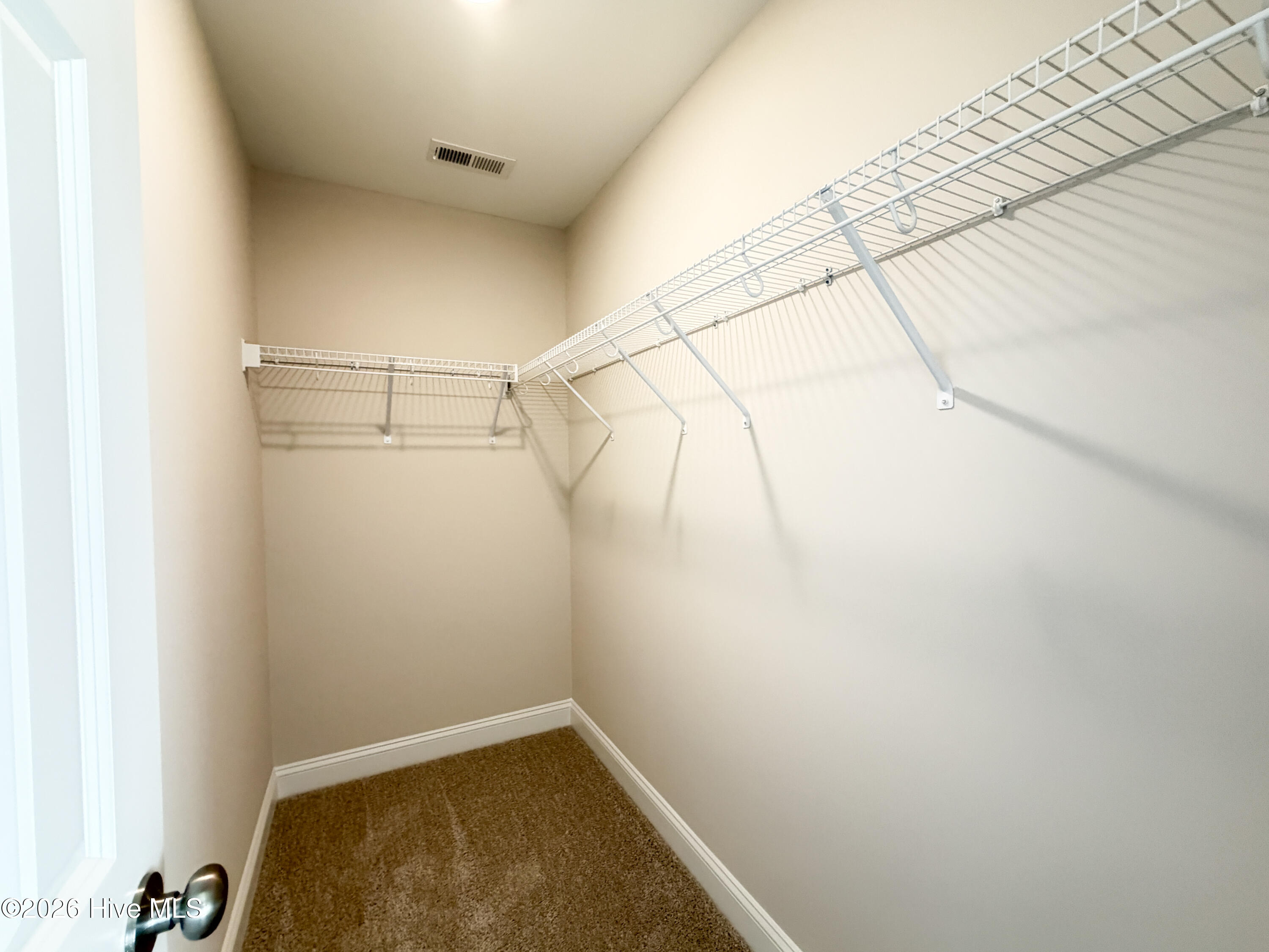 100551554 | Photo 20