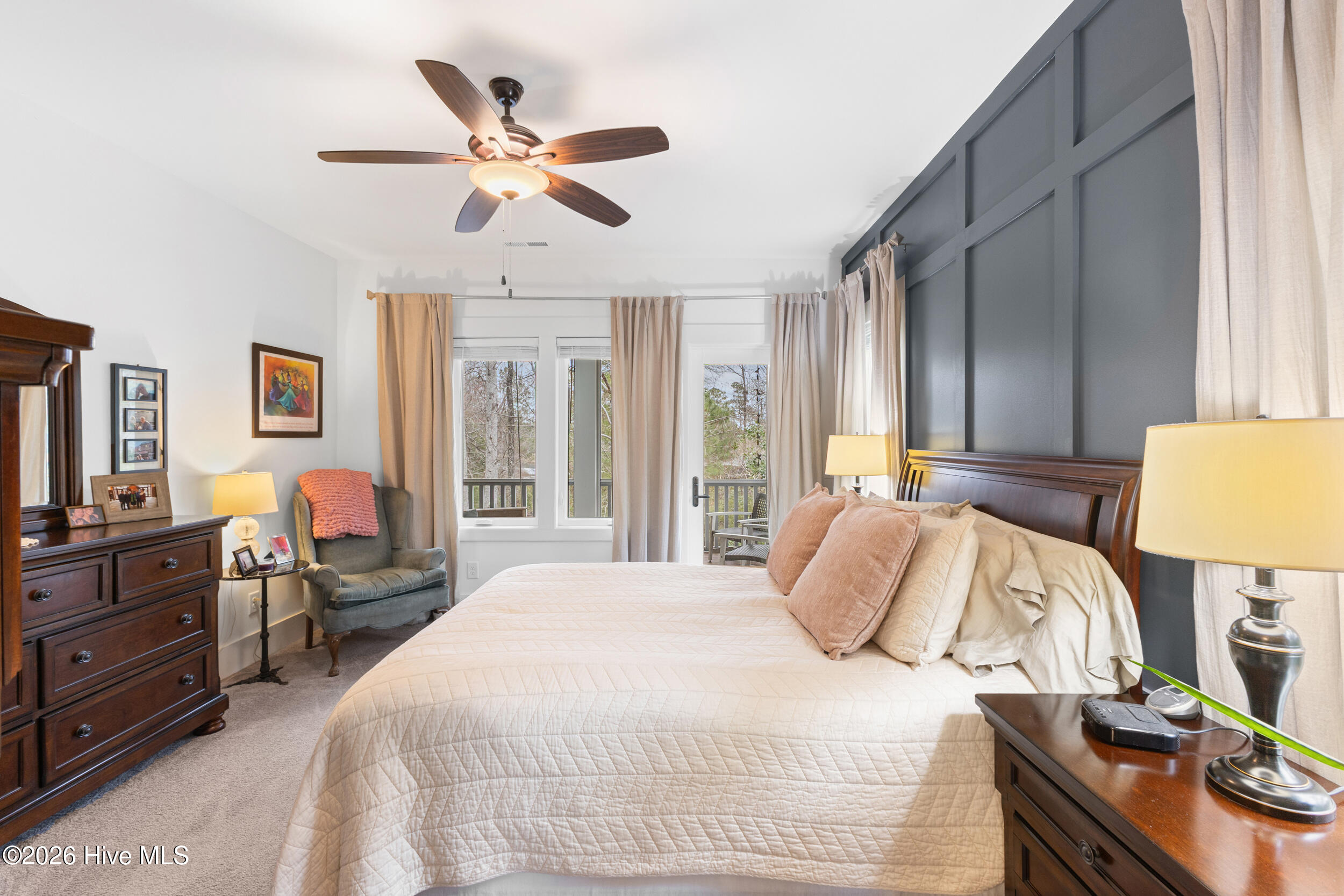 100558084 | Photo 21