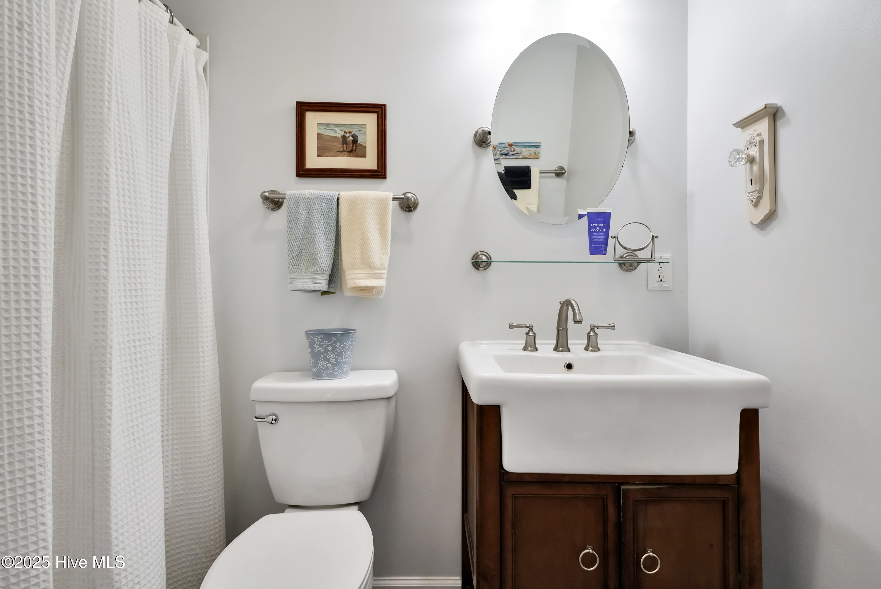 100538447 | Photo 27