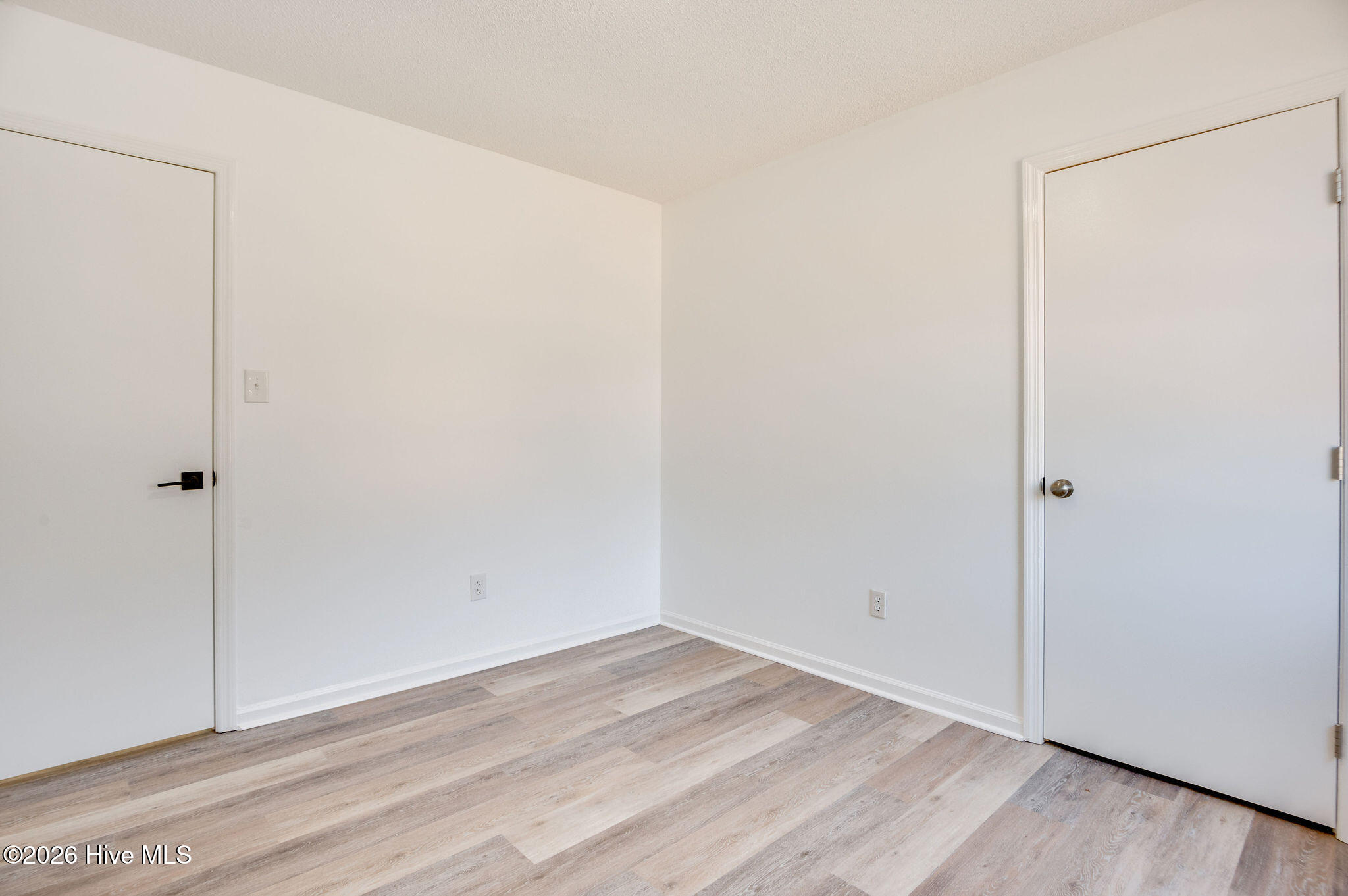 100556474 | Photo 19