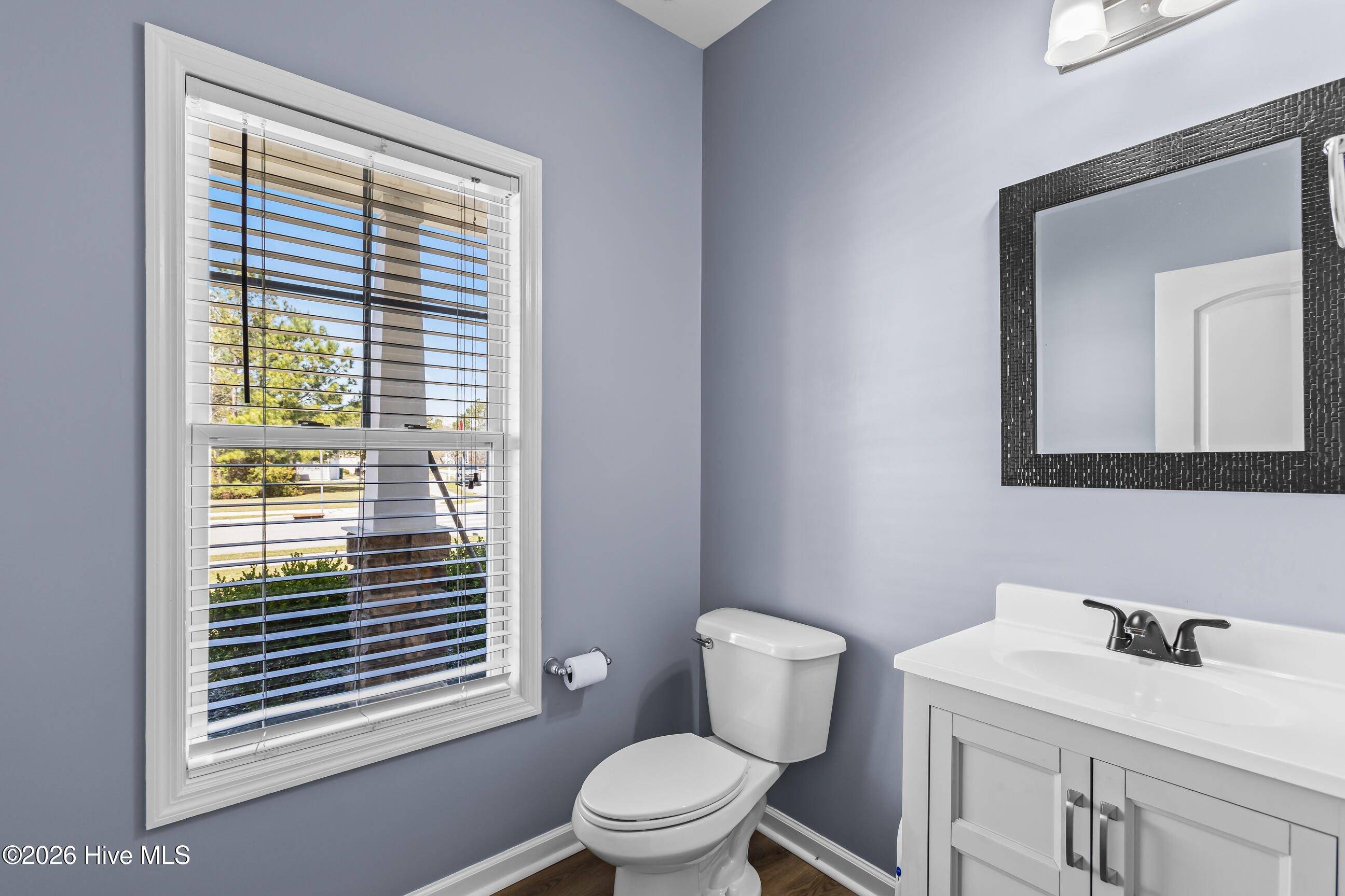 100562604 | Photo 17