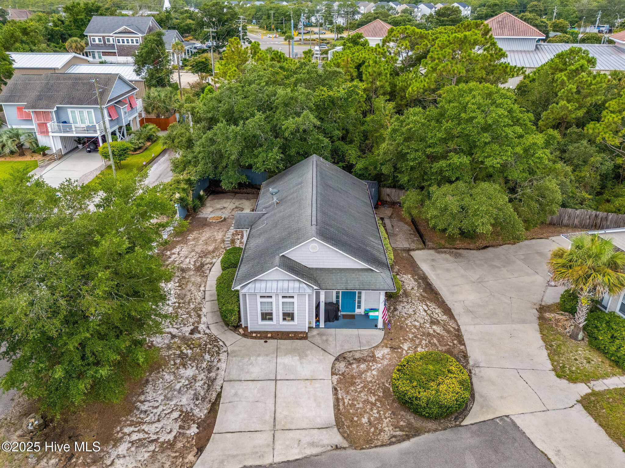 100522781 | Photo 34