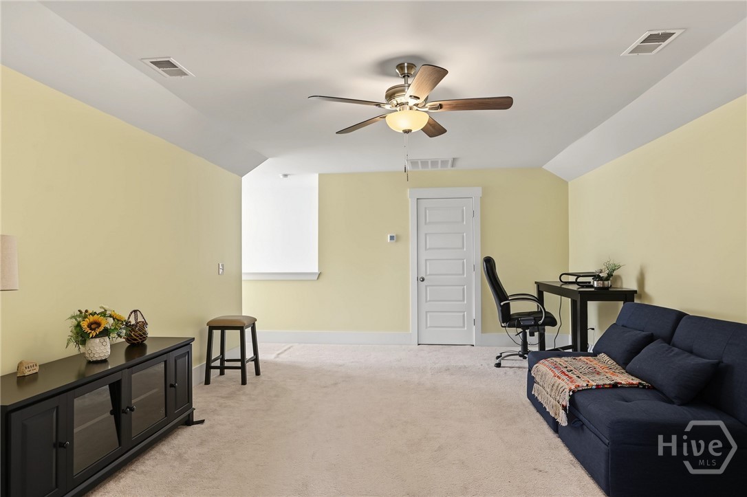 Bonus room alternative View