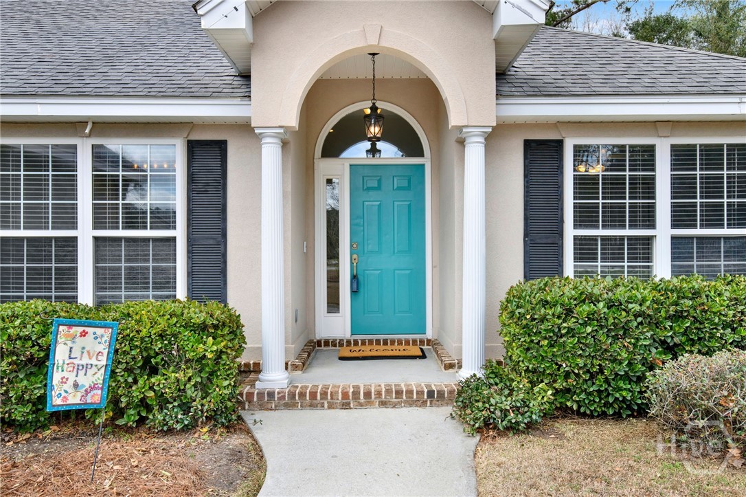 Homes for sale in Richmond Hill, GA | 198 Sweet Hill Rd, Richmond Hill, GA 31324 | MLS# SA349637