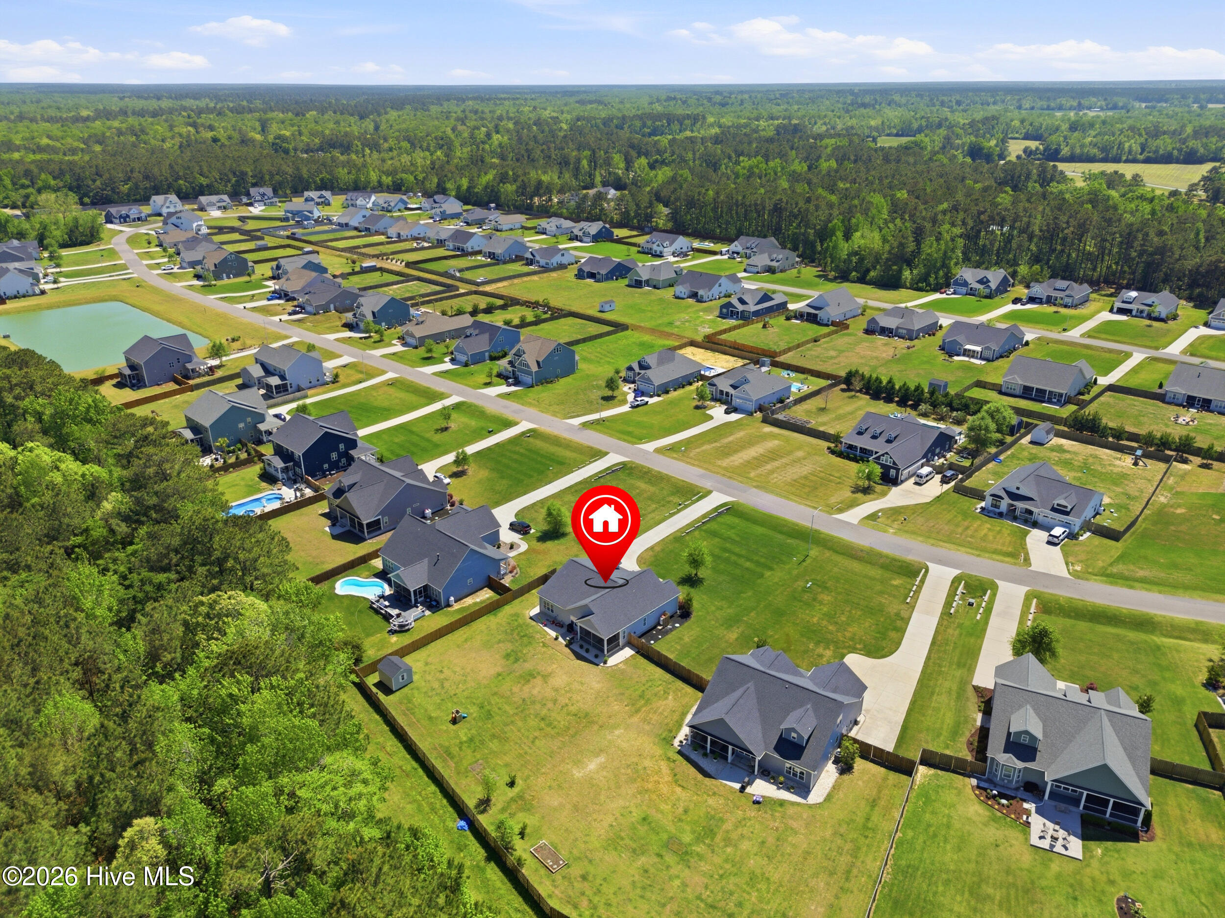 100569214 | Photo 57