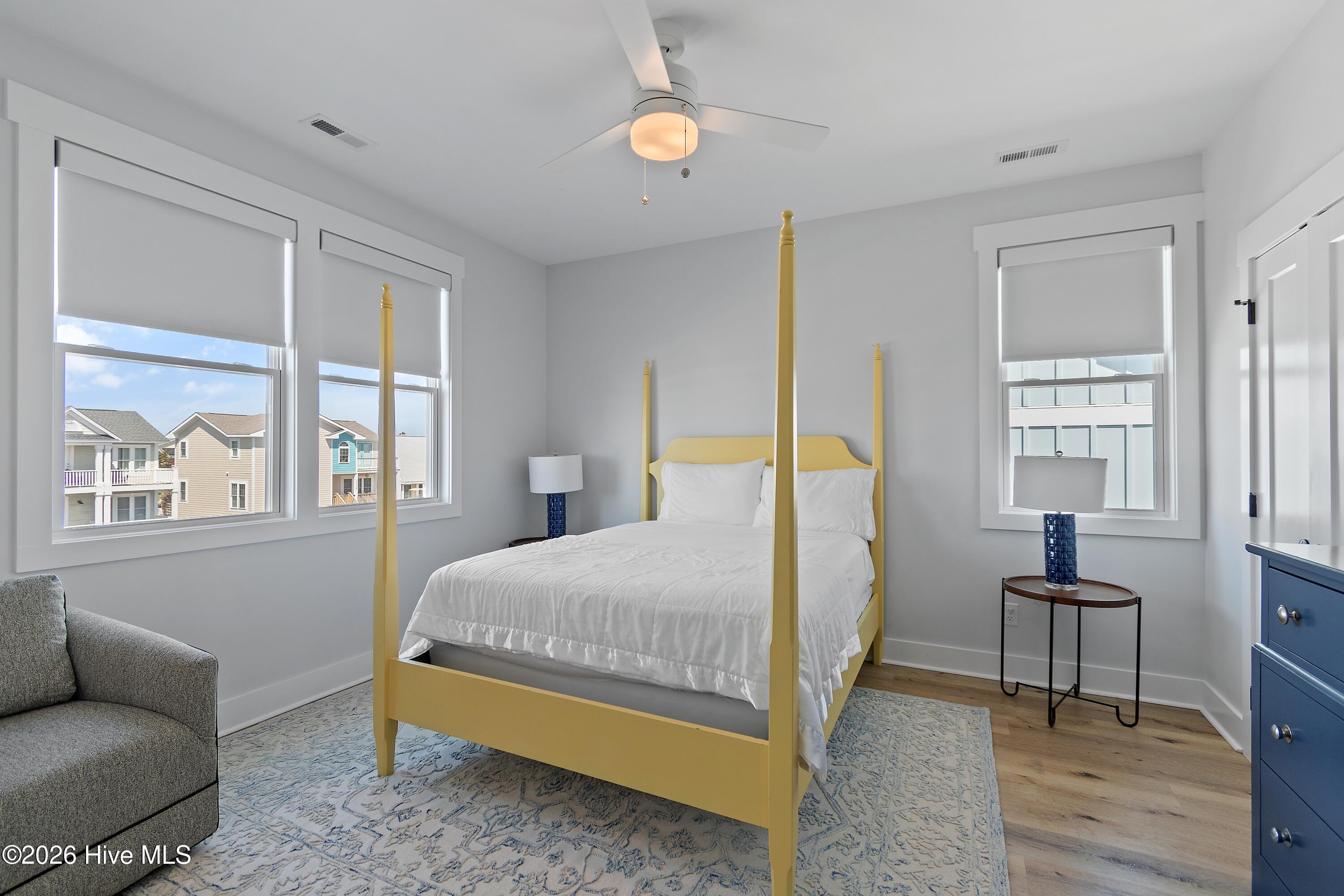 100564147 | Photo 39