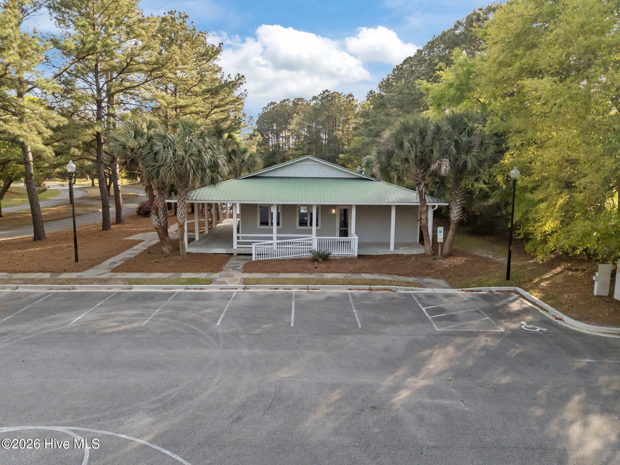 745 Zekes Run, Wilmington, NC 28411 – photo 15: 15-web-or-mls-DJI_20260408180414_0469_D