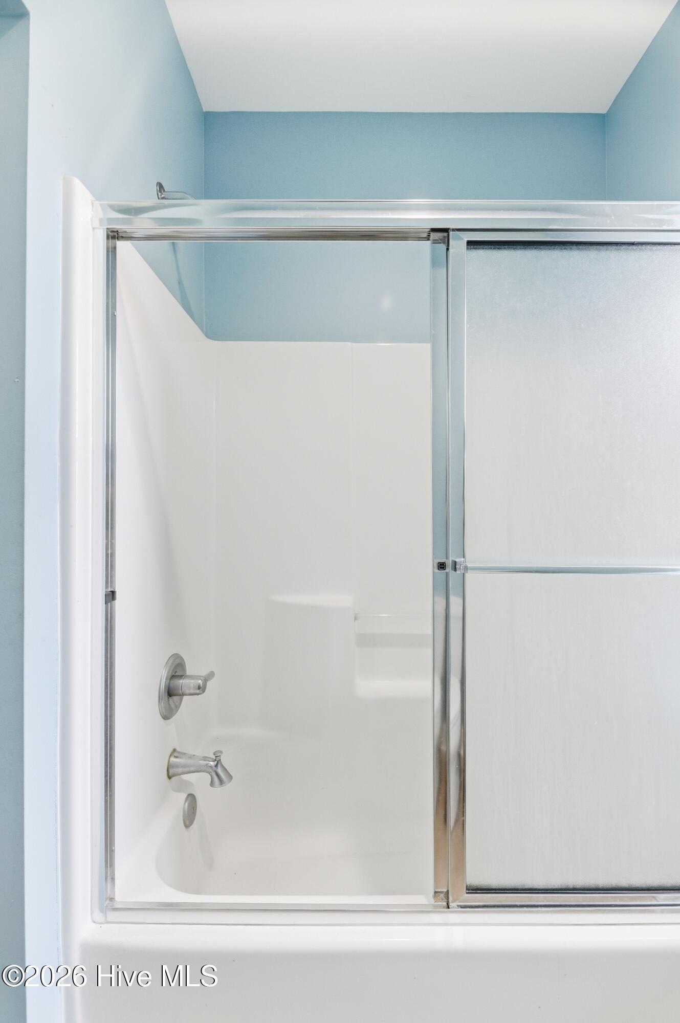 100564216 | Photo 31