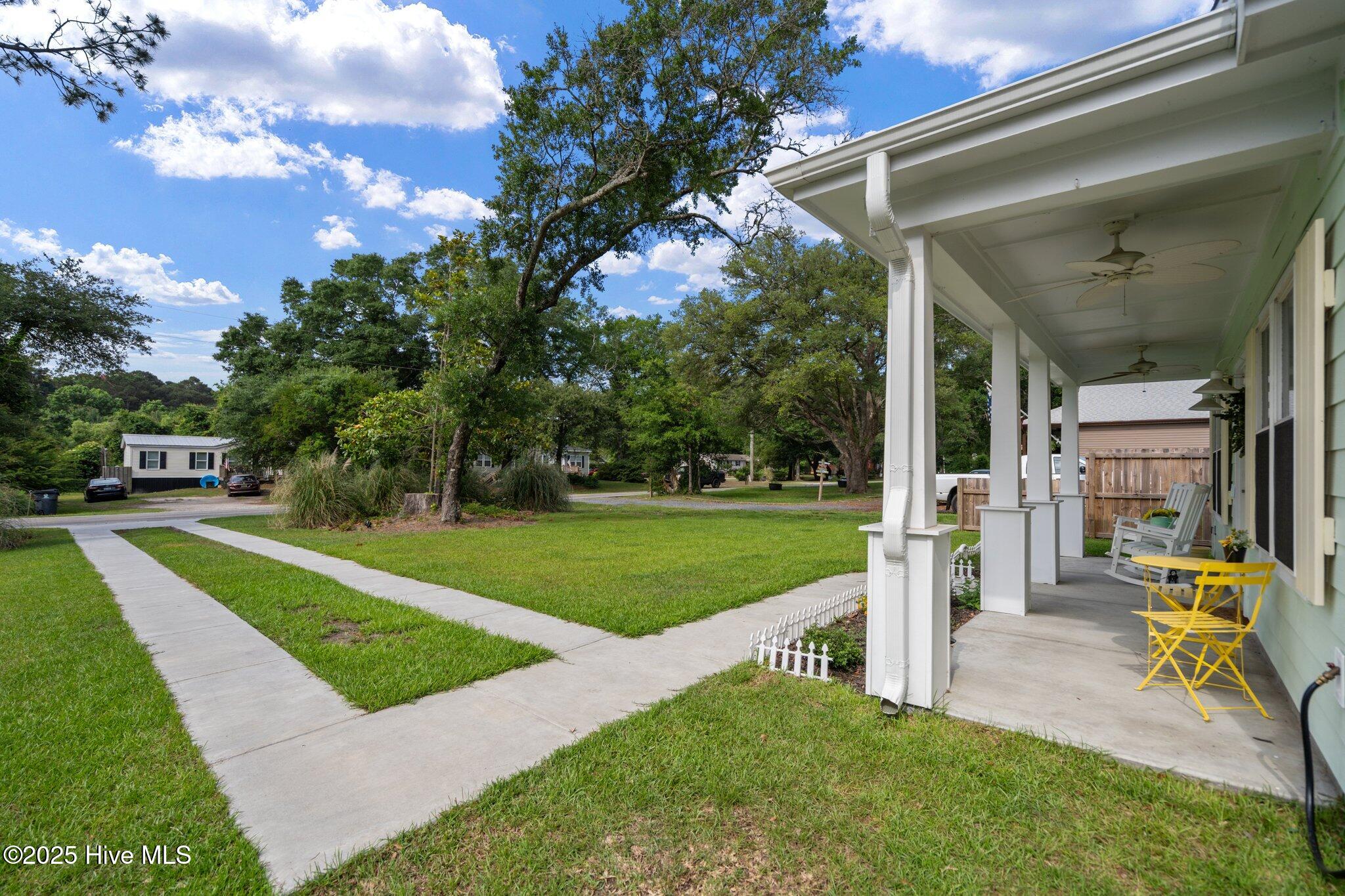 100552059 | Photo 48