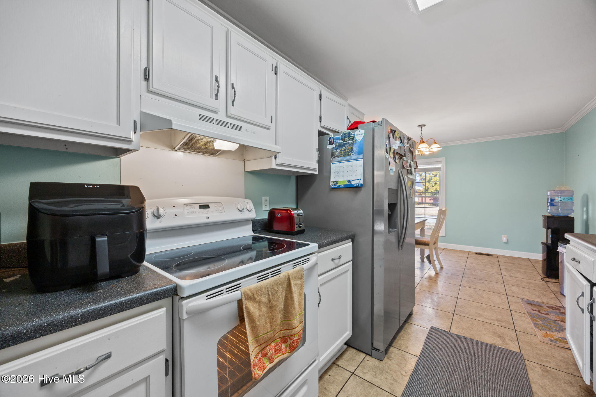 100553849 | Photo 13