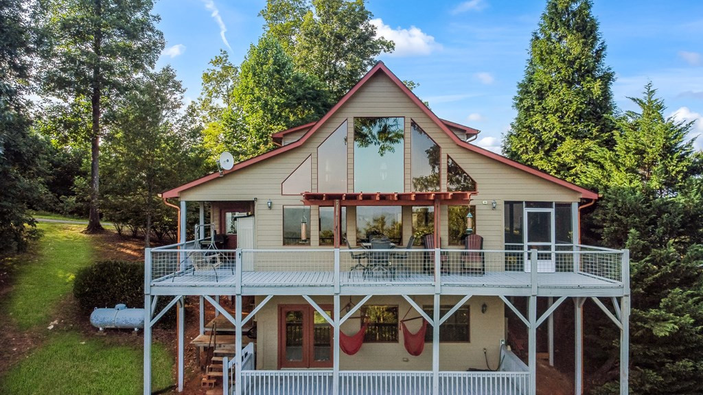 Exterior photo of 111 Trophy Buck Point, Murphy, NC 28906. MLS: 98544324