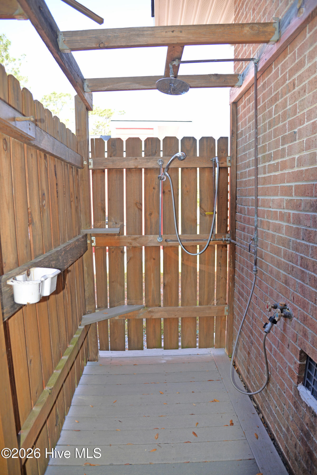 100564925 | Photo 31