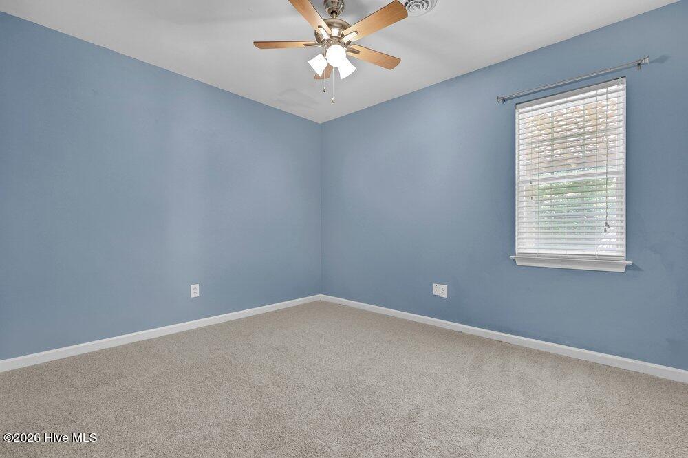 100552082 | Photo 21