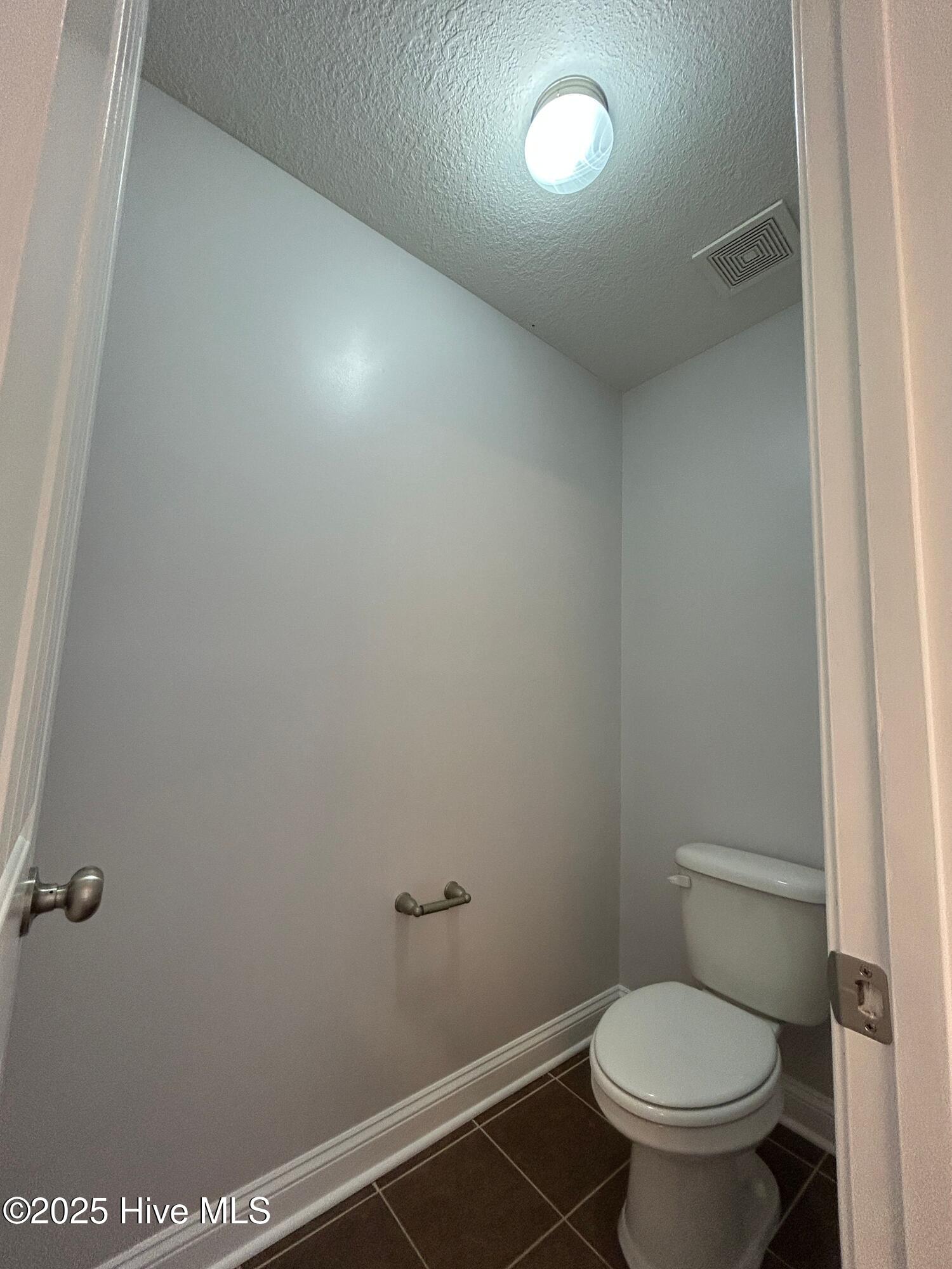 100528484 | Photo 33