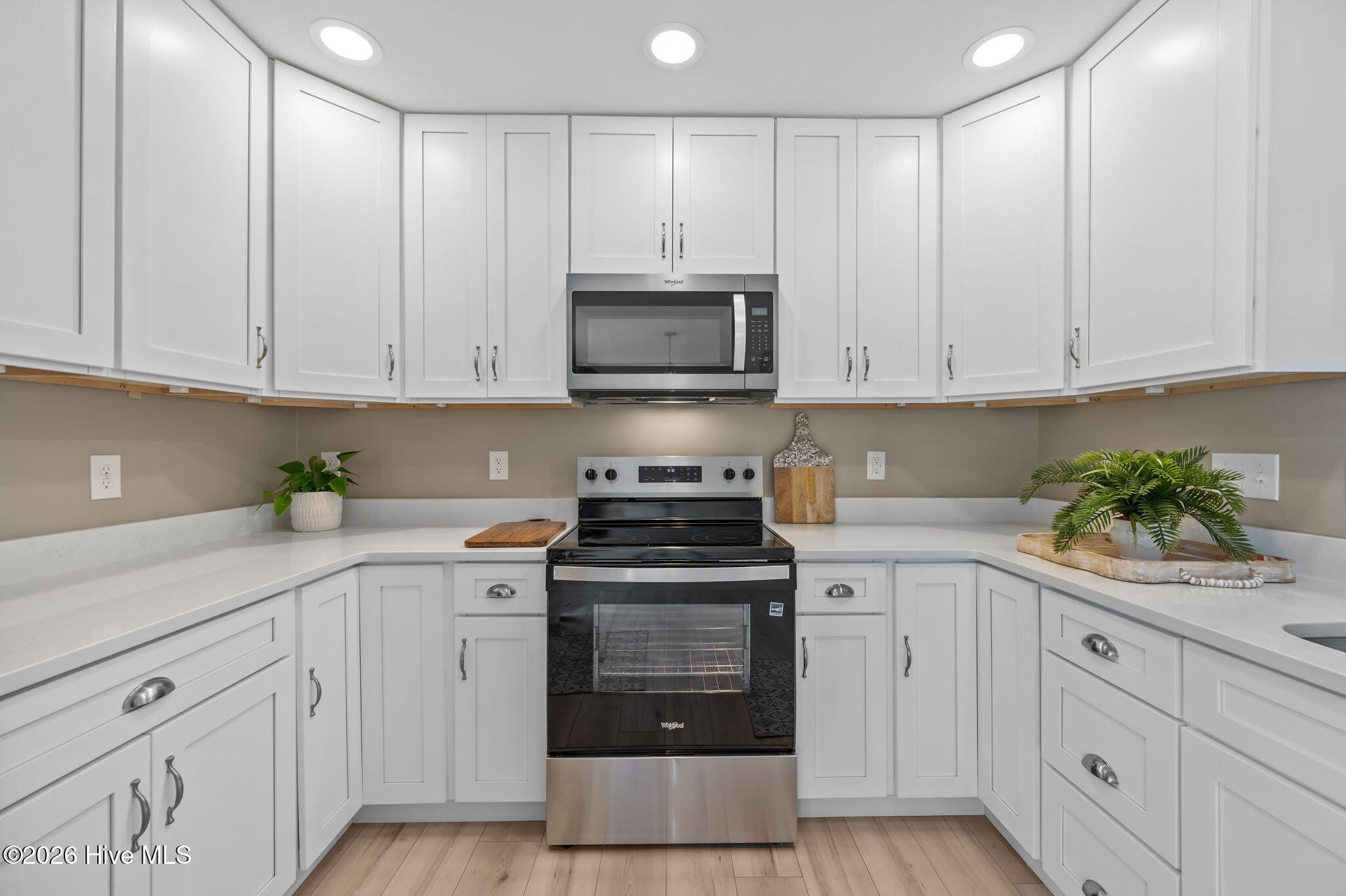 106 Dolphin Drive, Hampstead, NC 28443 Listing Photo  15