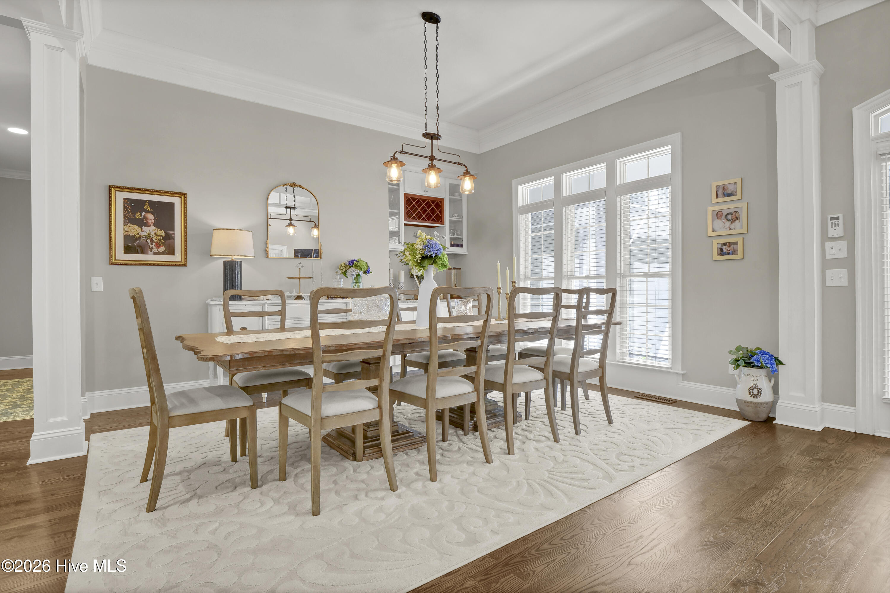 100563918 | Photo 12