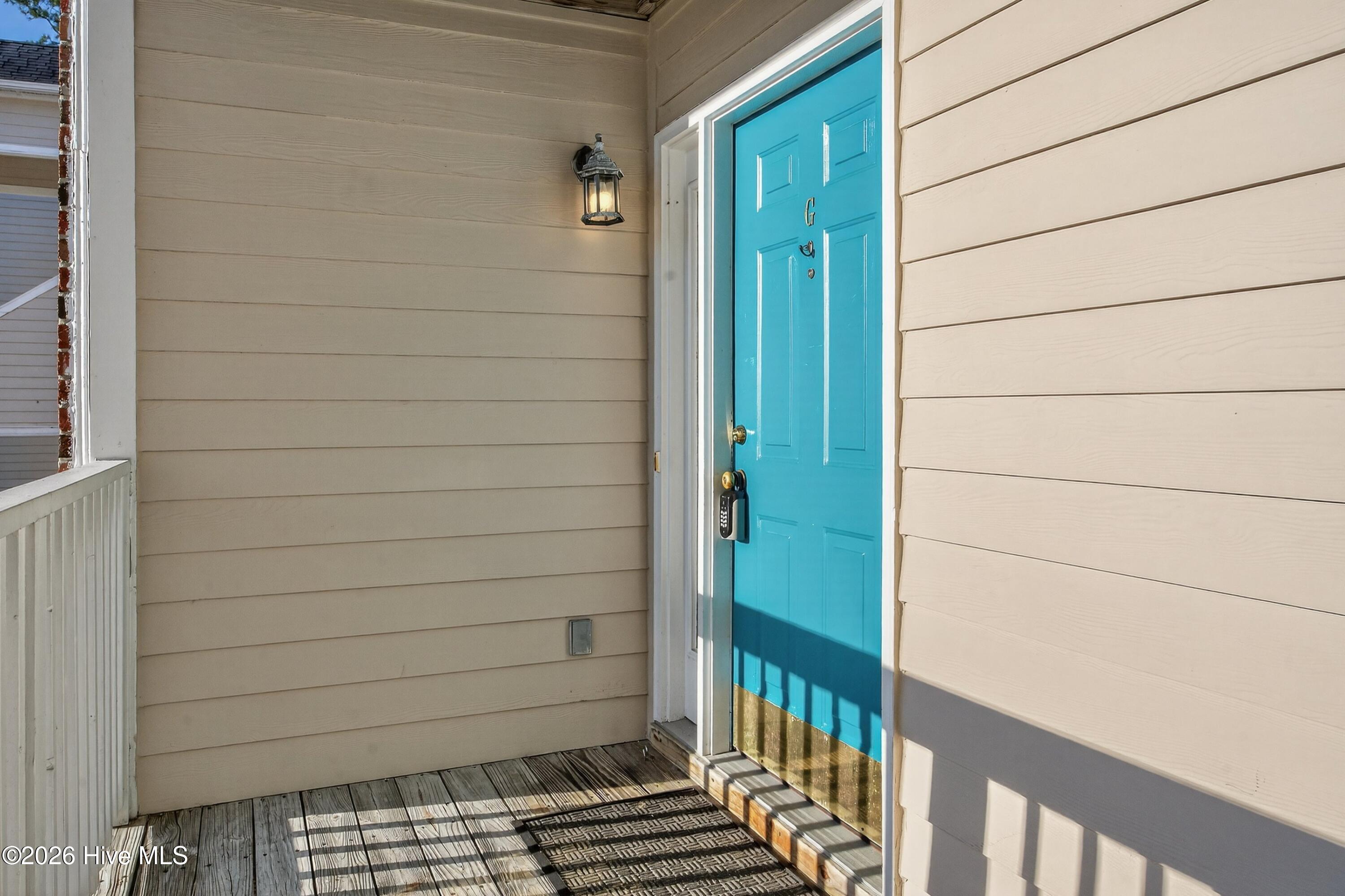 100556738 | Photo 28