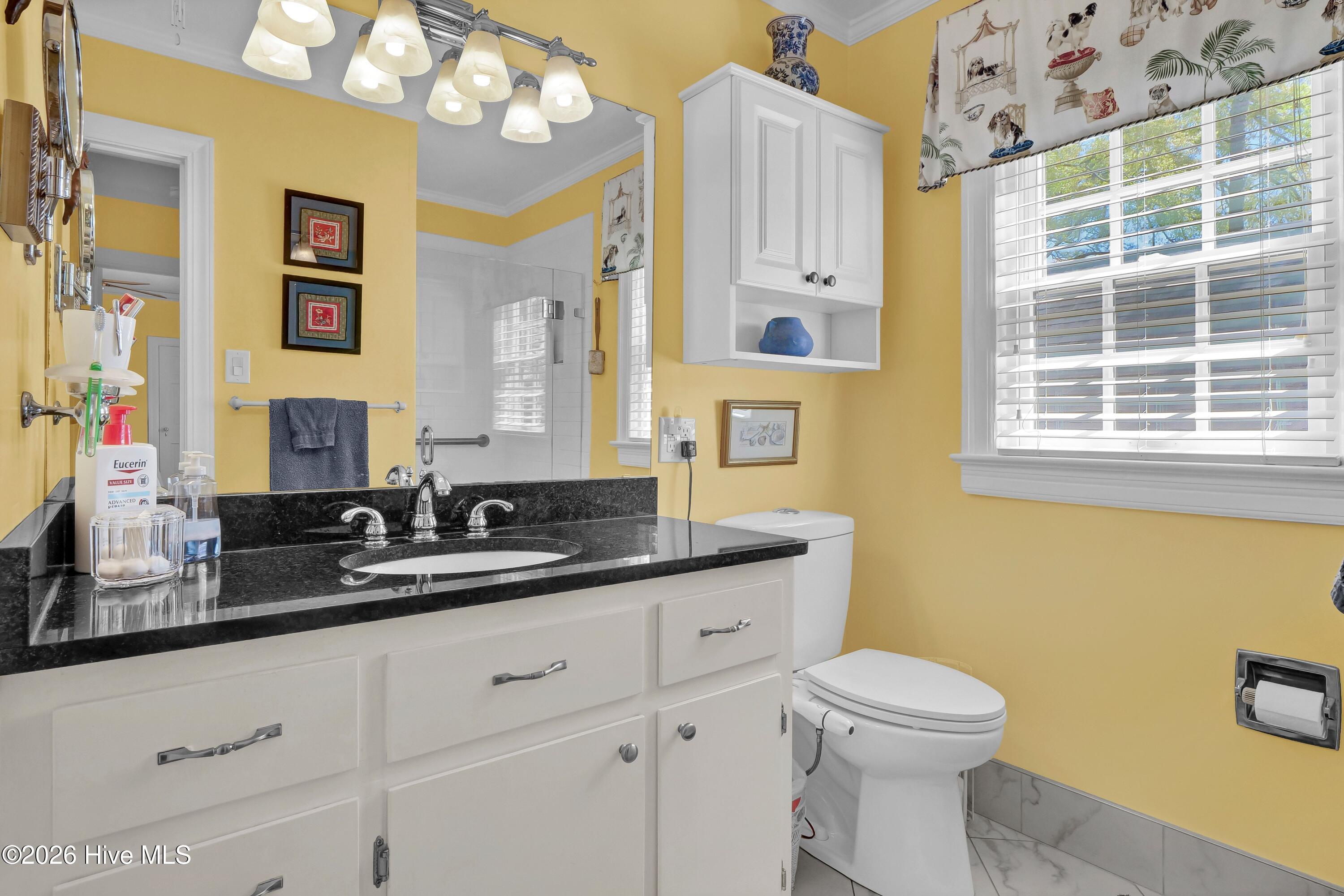 100562468 | Photo 19