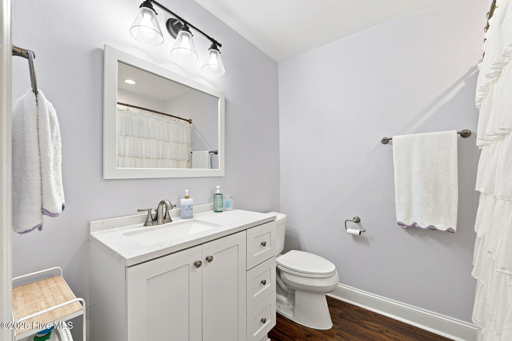 403 W Wilson Creek Drive,Trent Woods