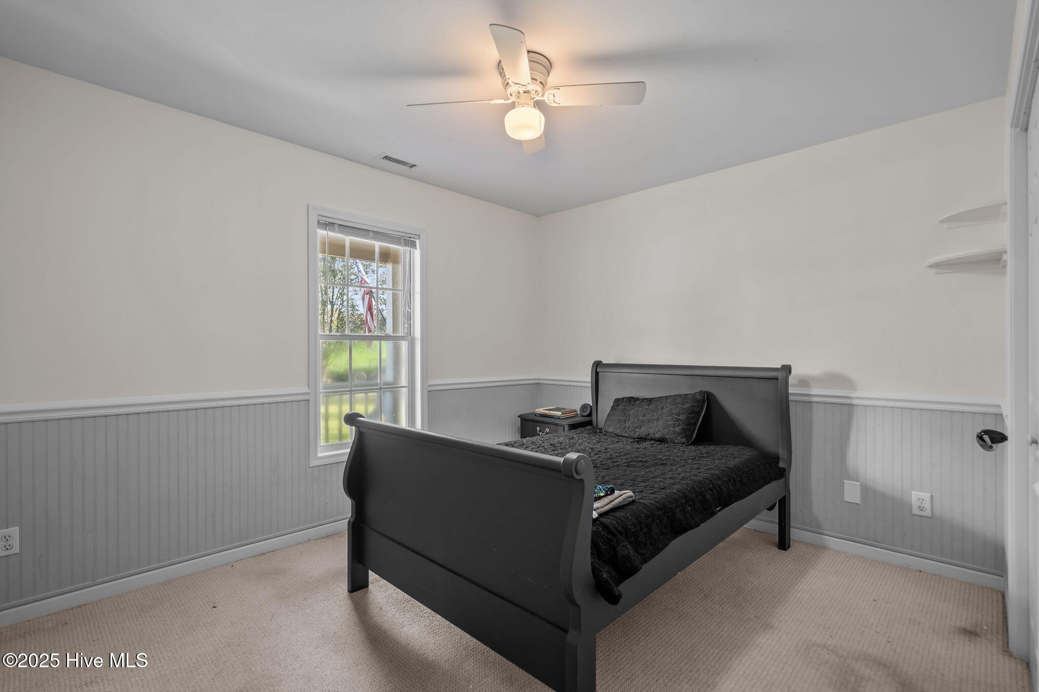 100536417 | Photo 28